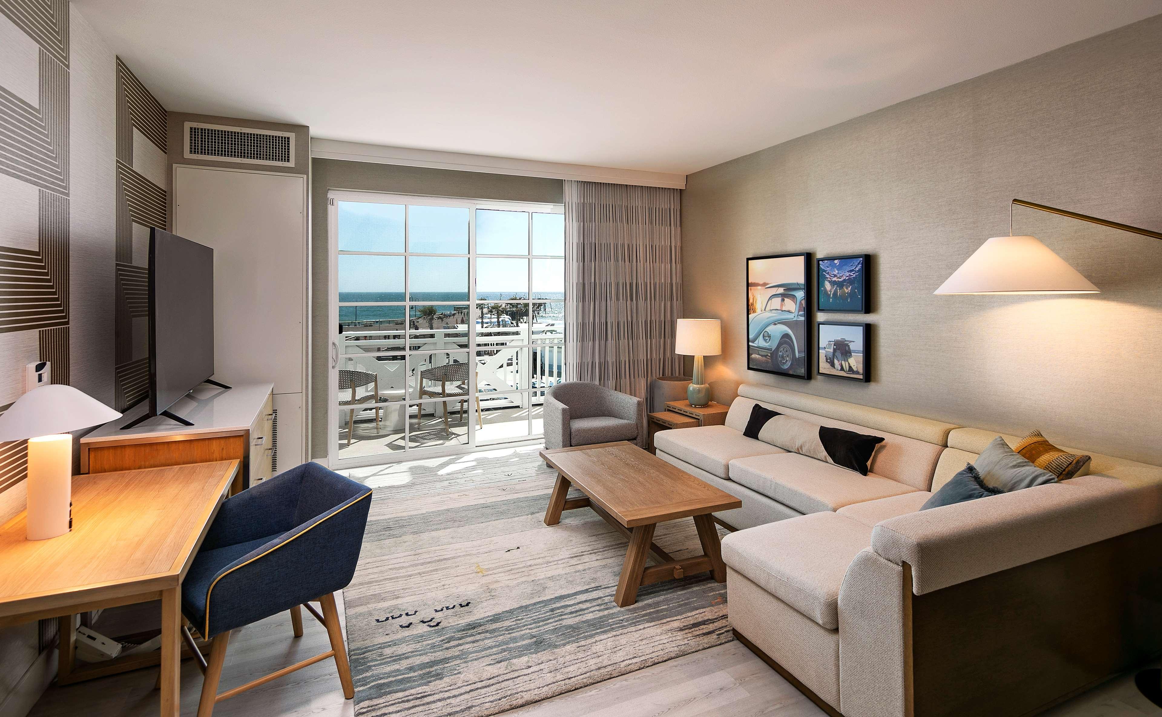 Suite Ocean View with Balcony