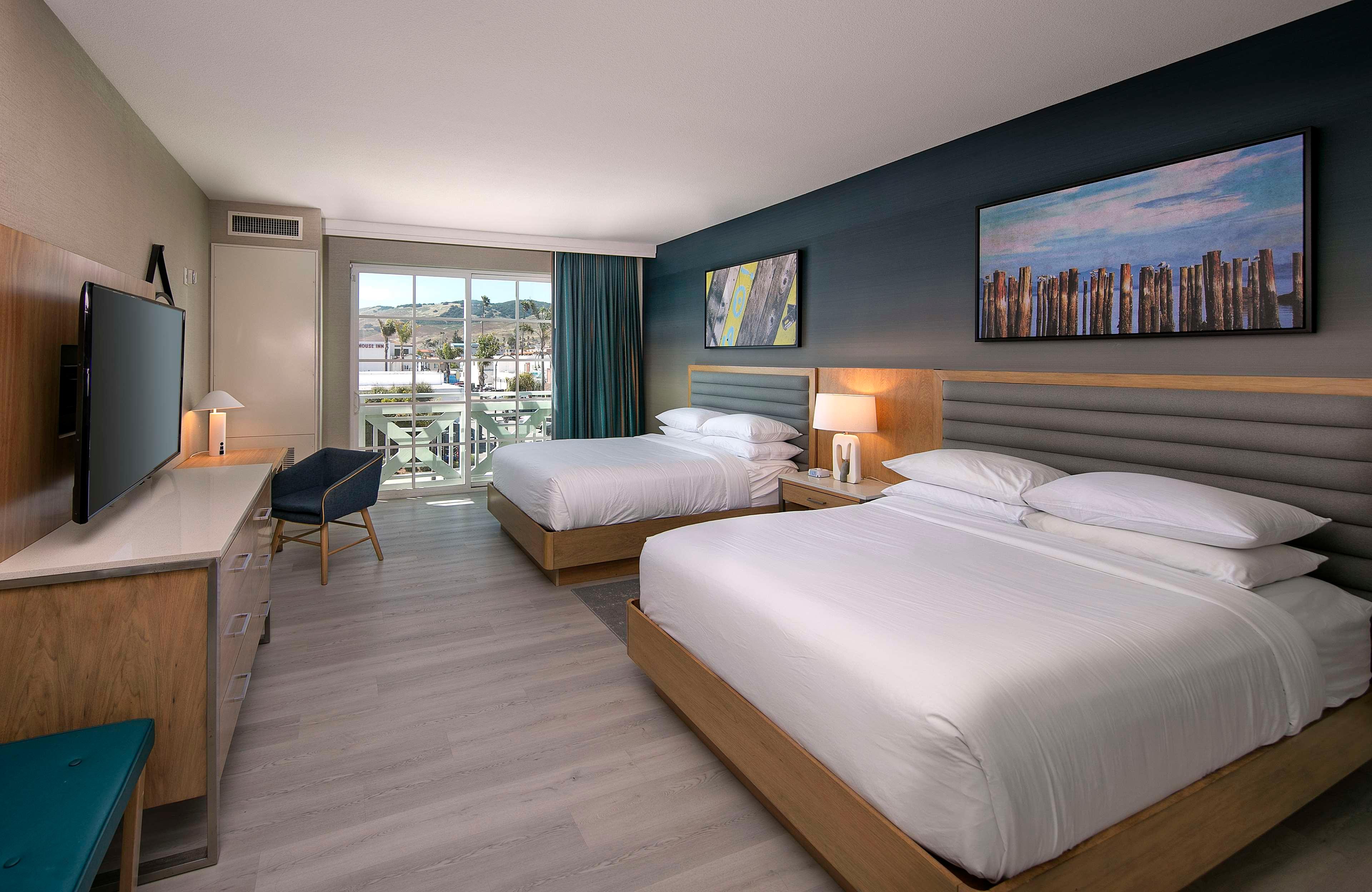 Double Queen Size Bed