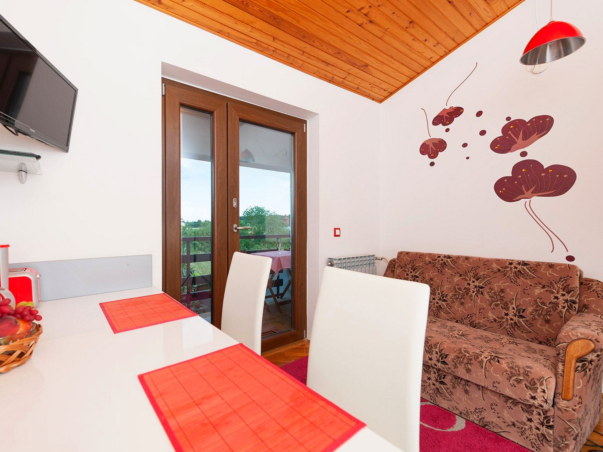 Apartment Capacity 2