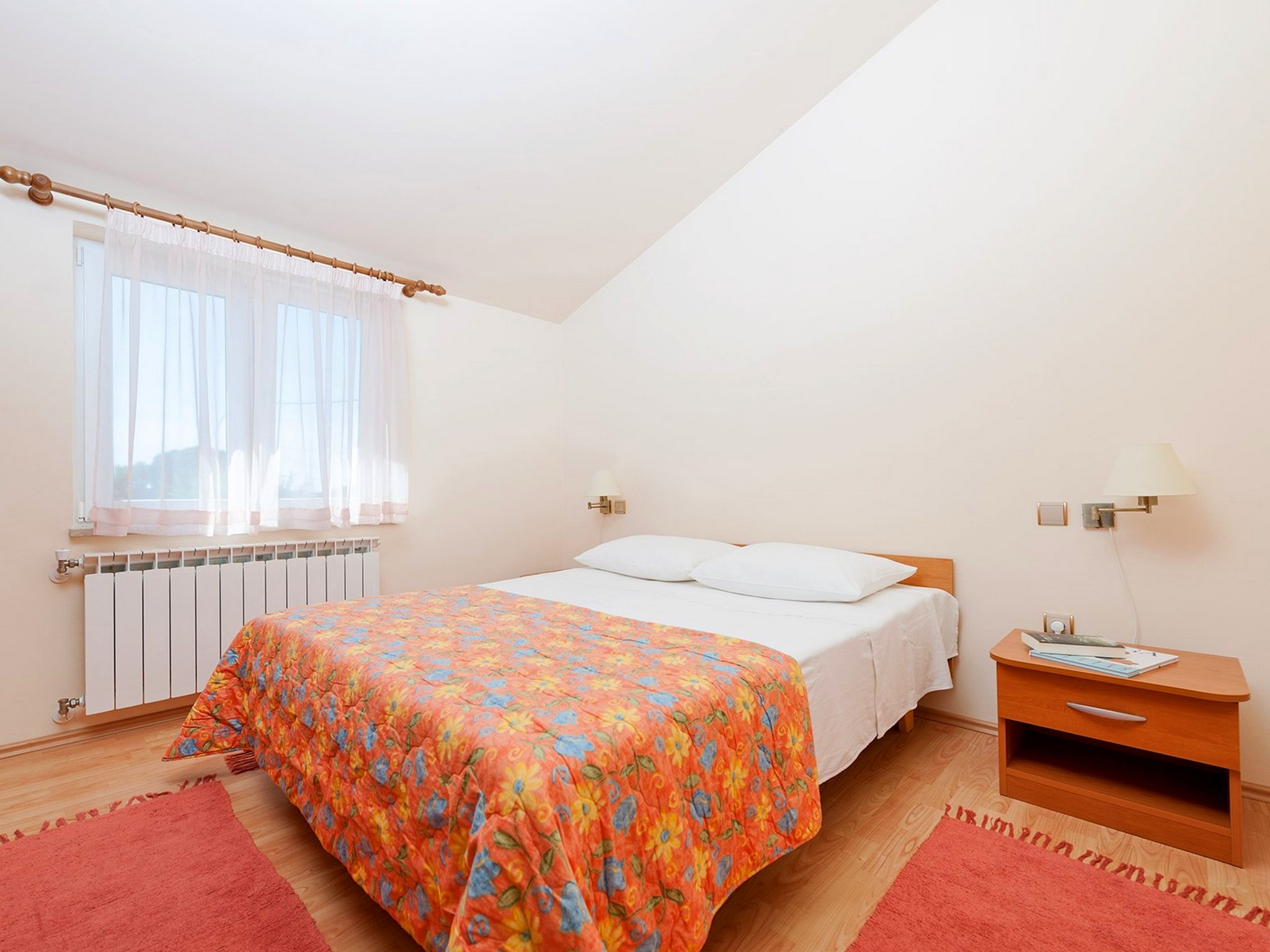 Apartment Capacity 4