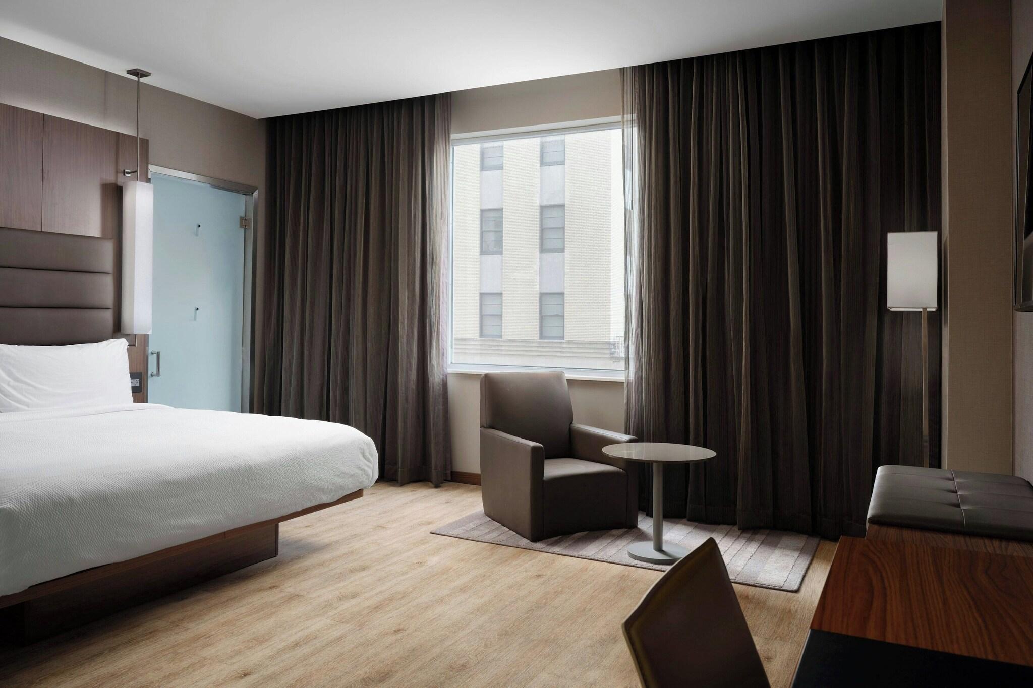 Double Accessible King Size Bed