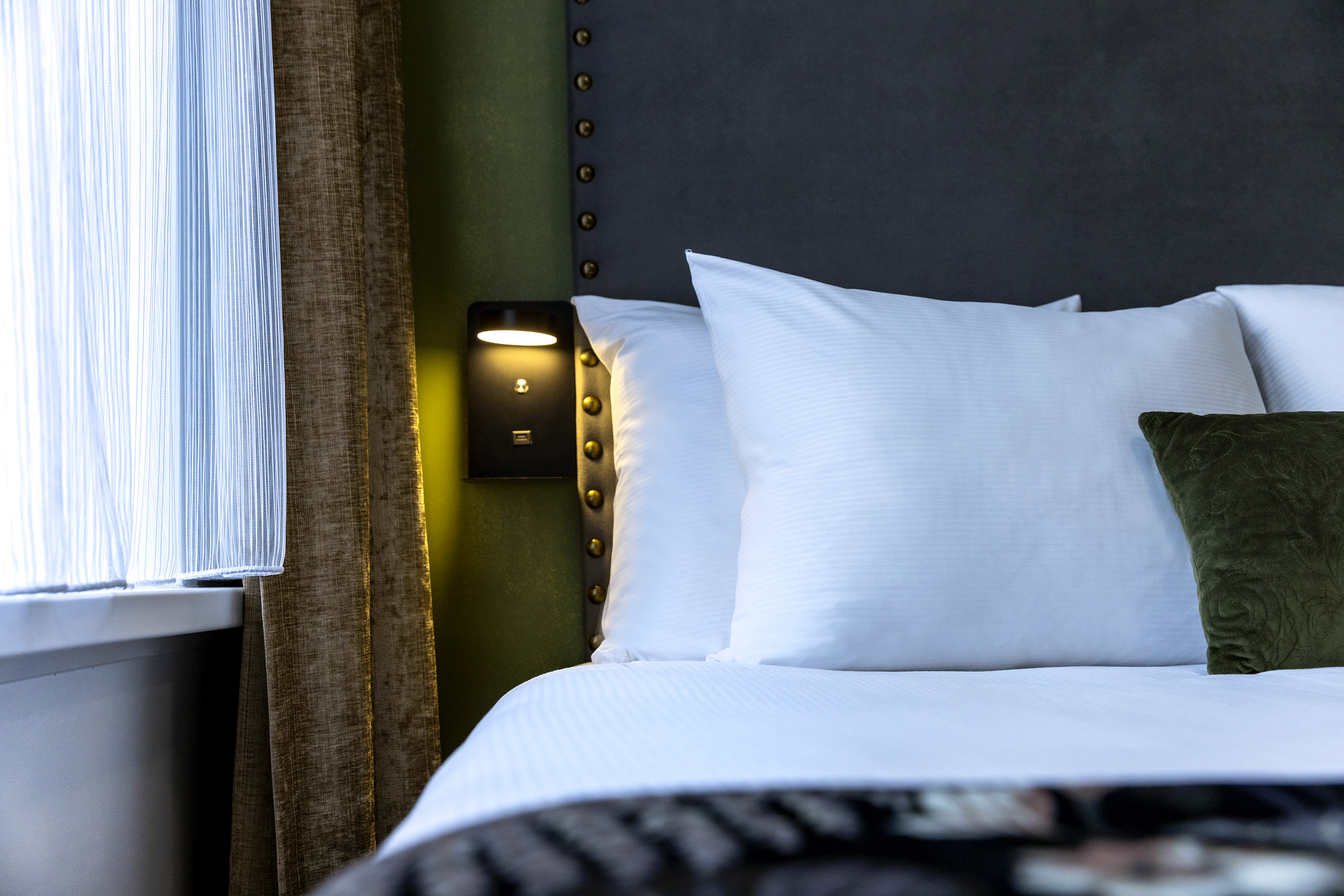 Double or Twin Standard