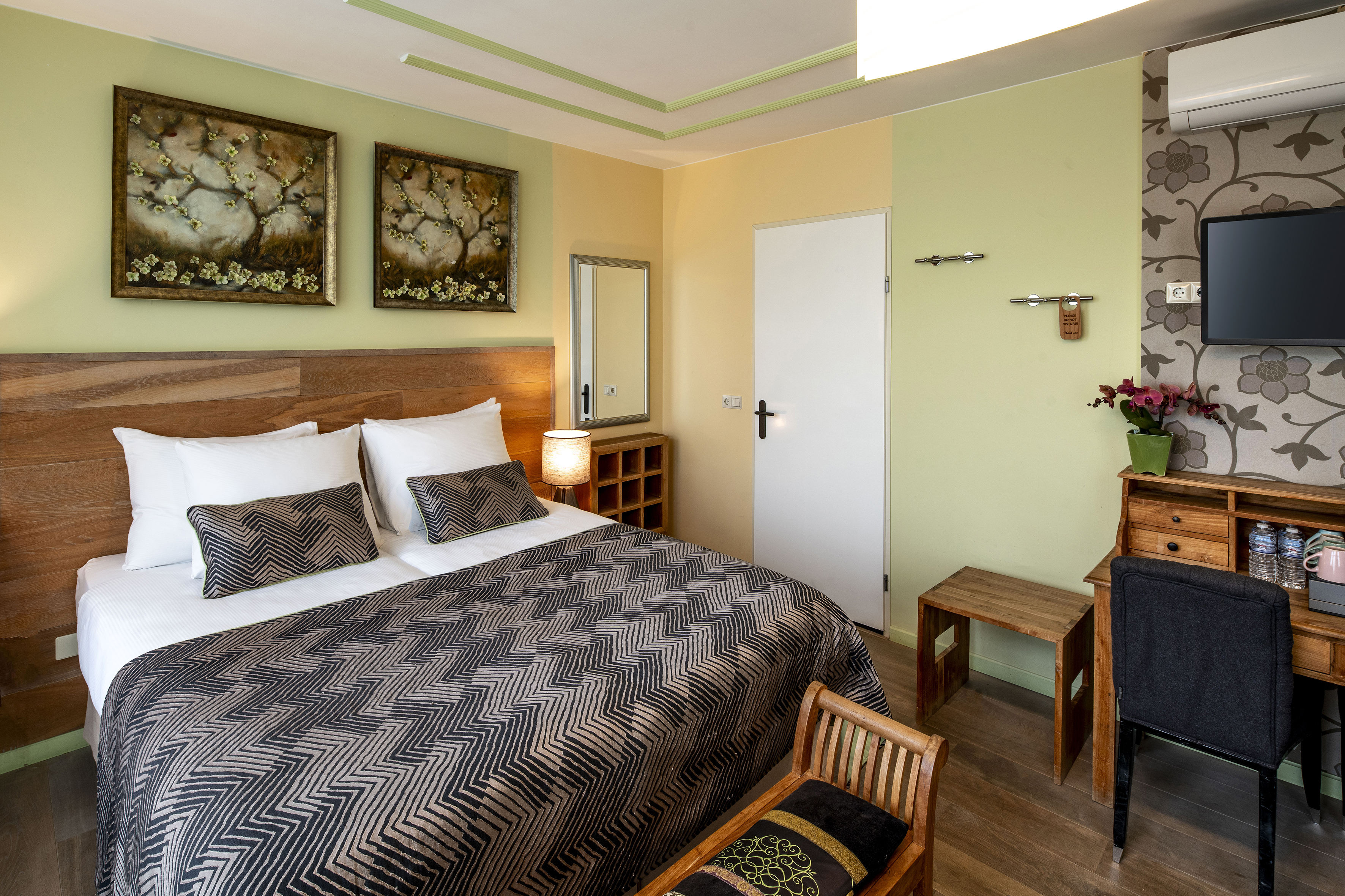 Family Room Standard