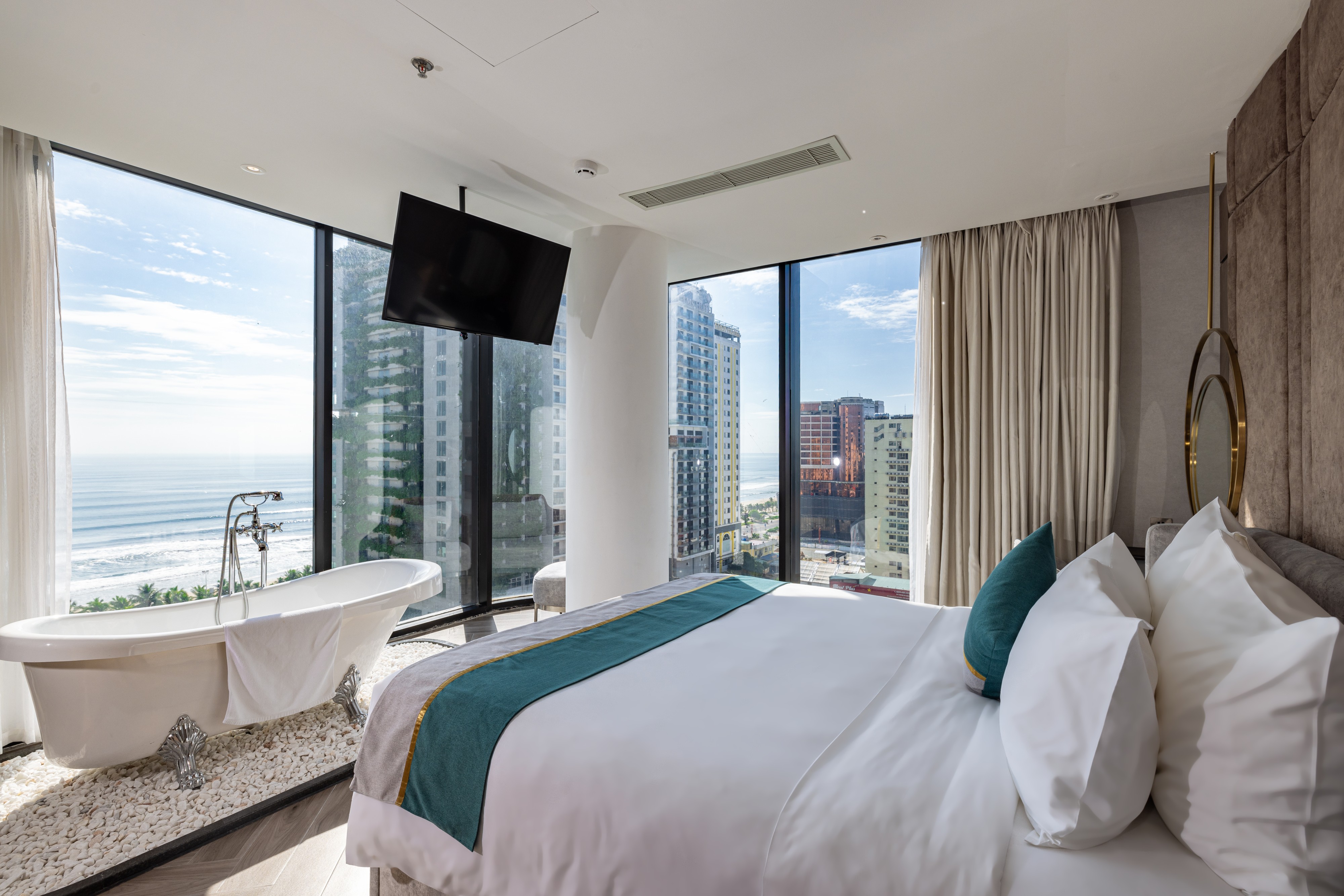 Studio with Double Bed