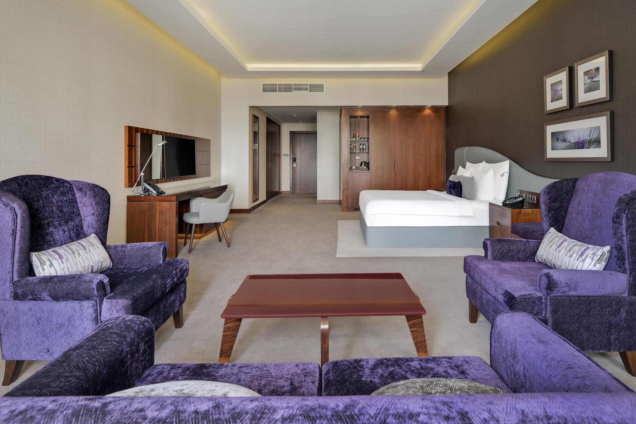 Family Room King Size Bed