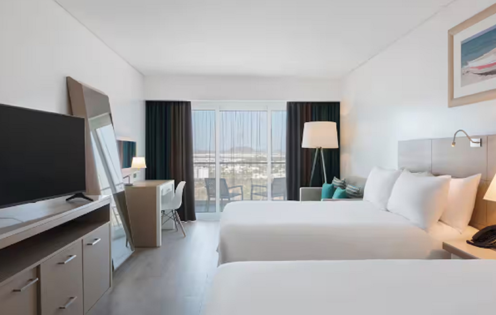 Junior Suite City View Two Double Beds