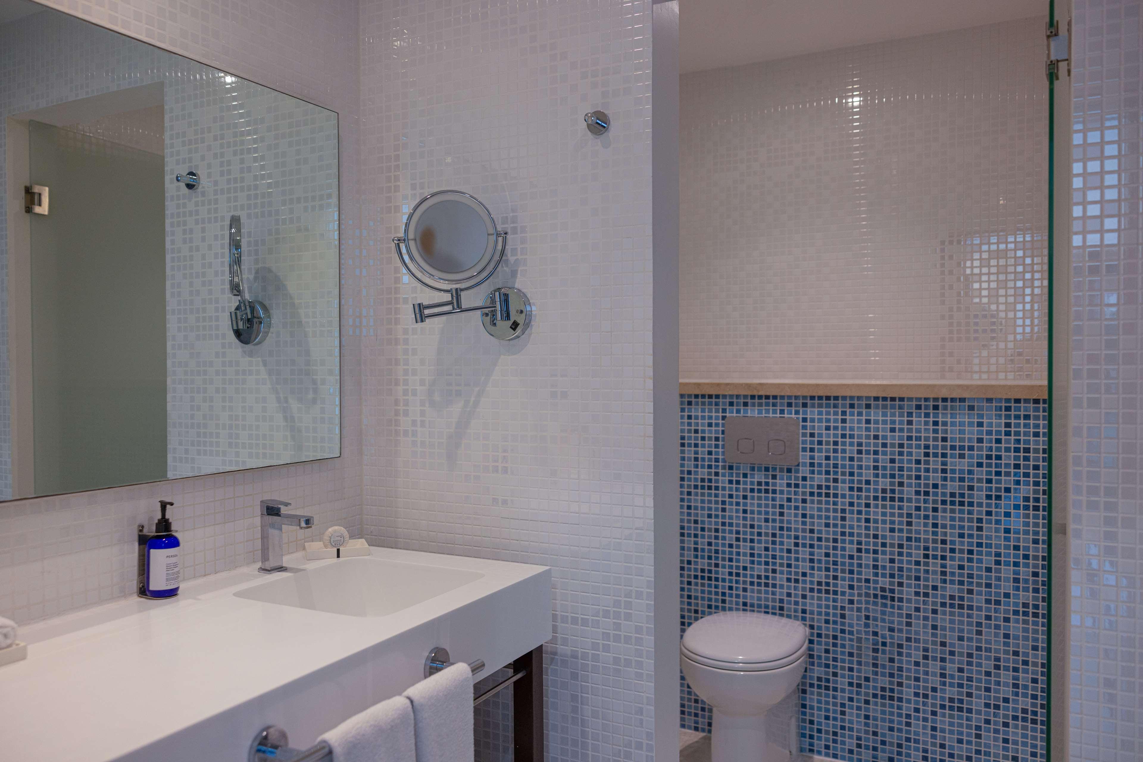 Junior Suite City View Two Double Beds