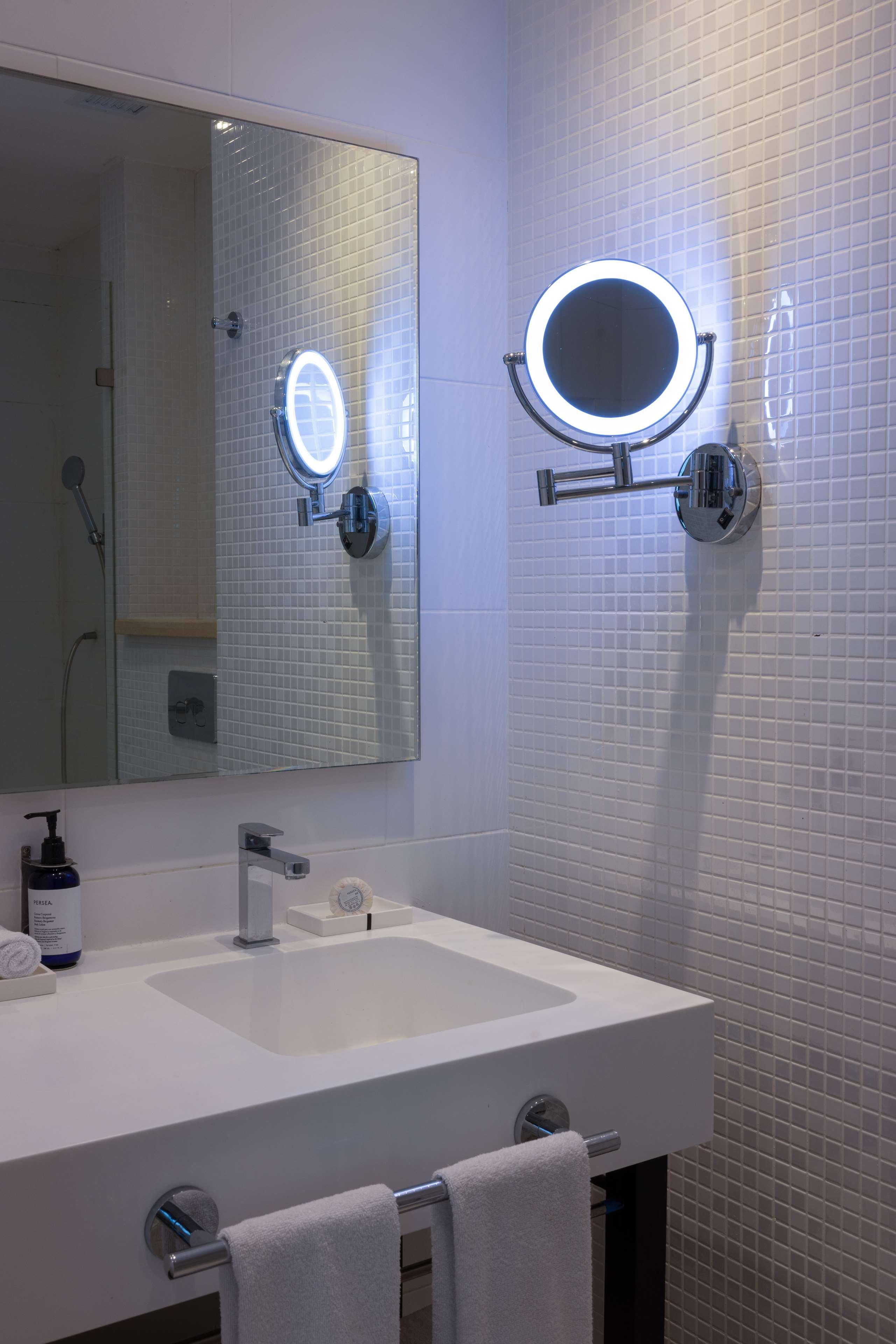 Junior Suite City View Two Double Beds