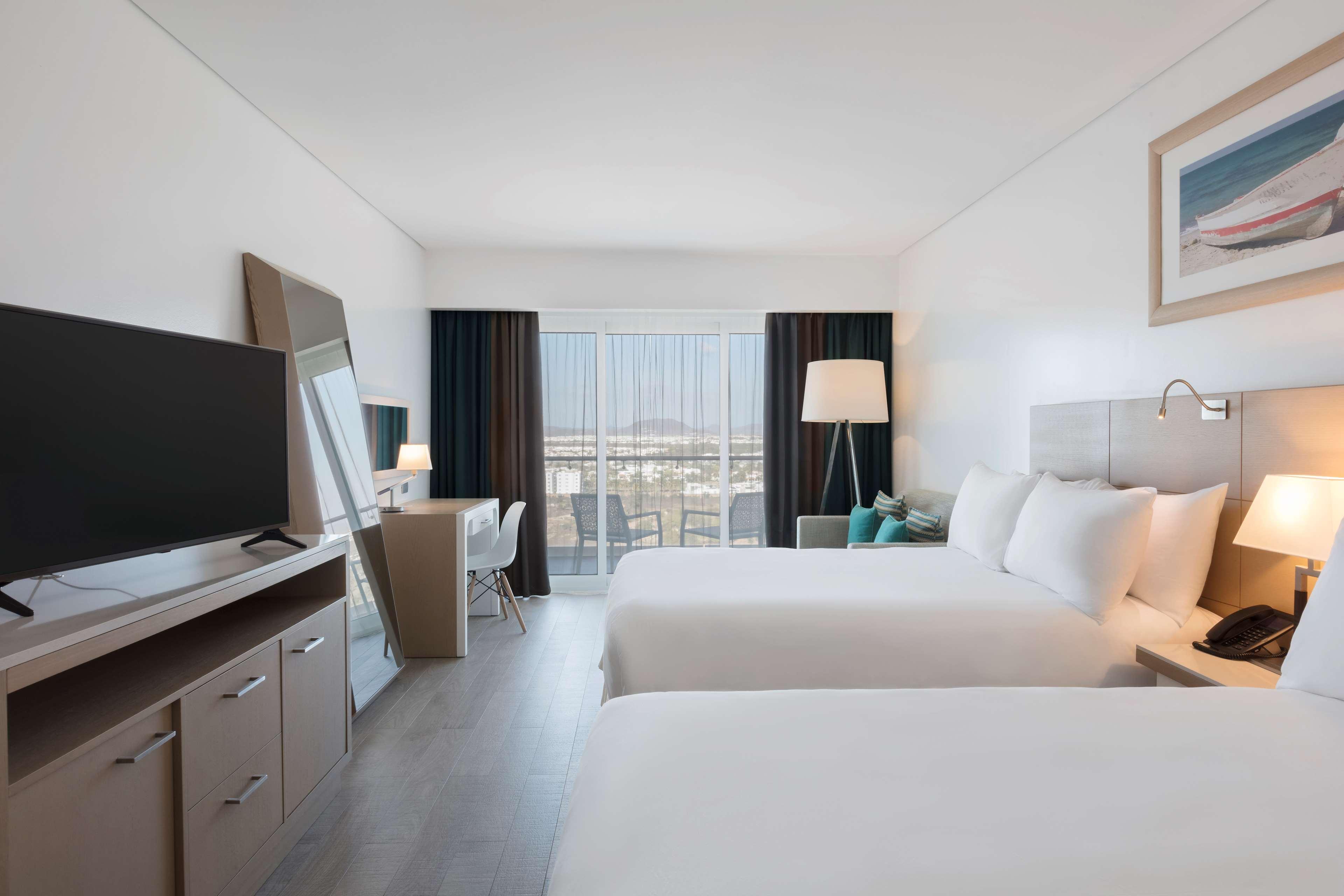 Junior Suite City View Two Double Beds