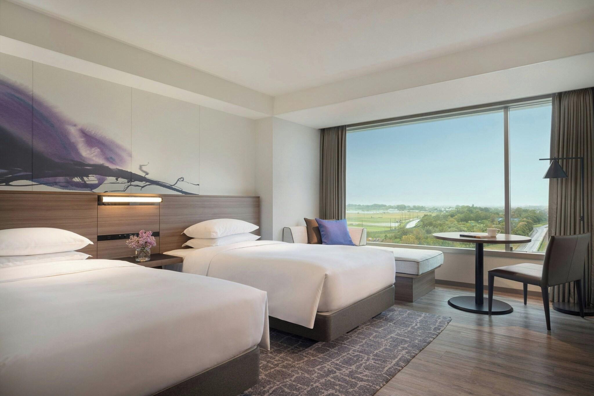 Twin Superior City View