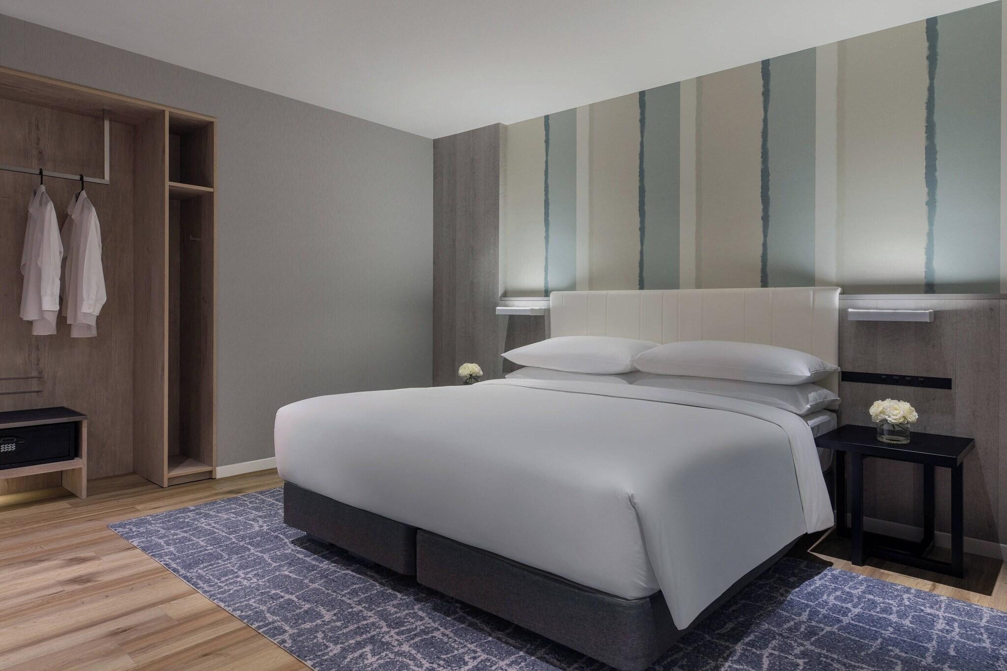 Junior Suite Lake View