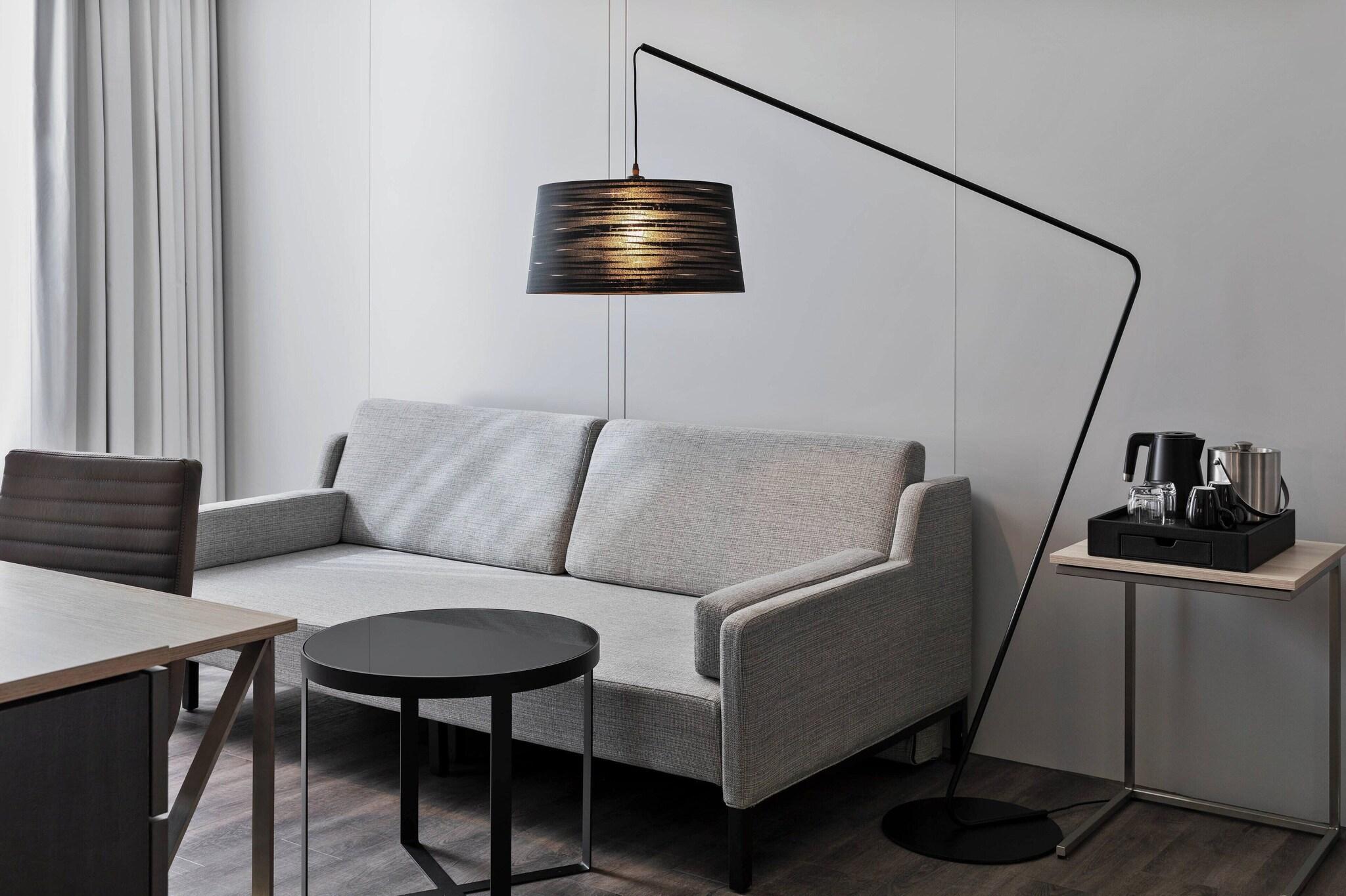 Junior Suite King Size Bed