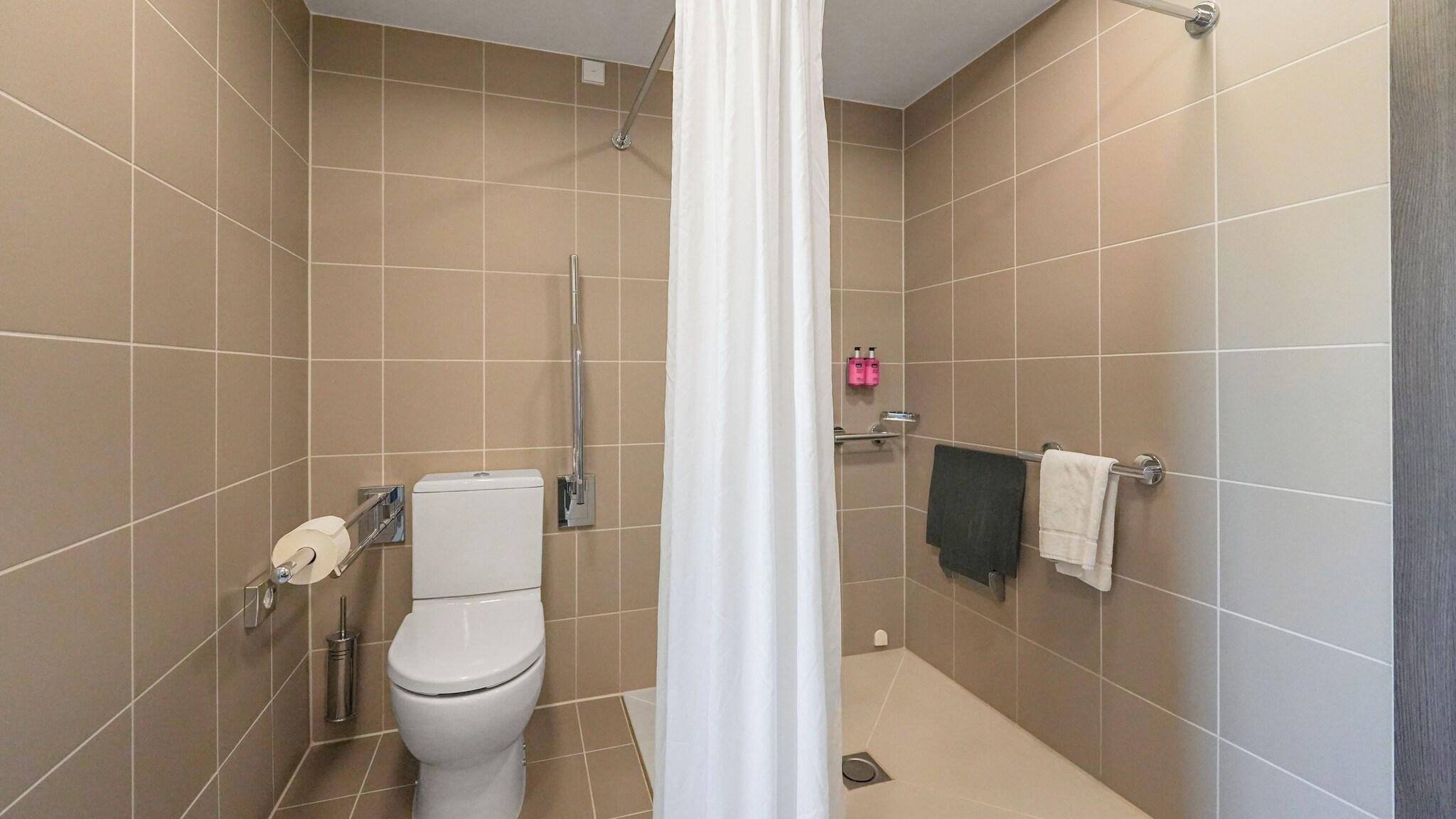 Double Queen Size Bed