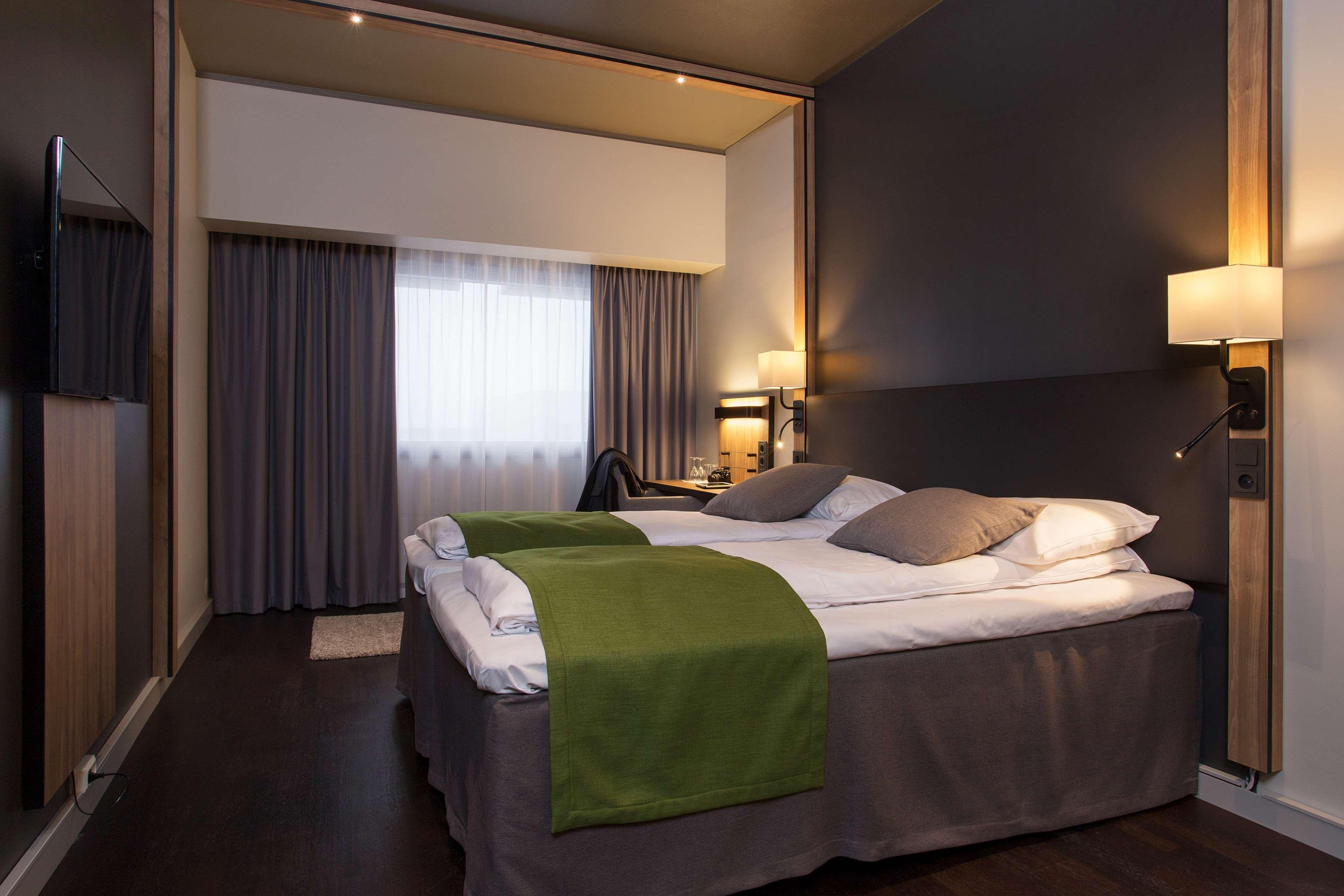 Double Single Queen Size Bed