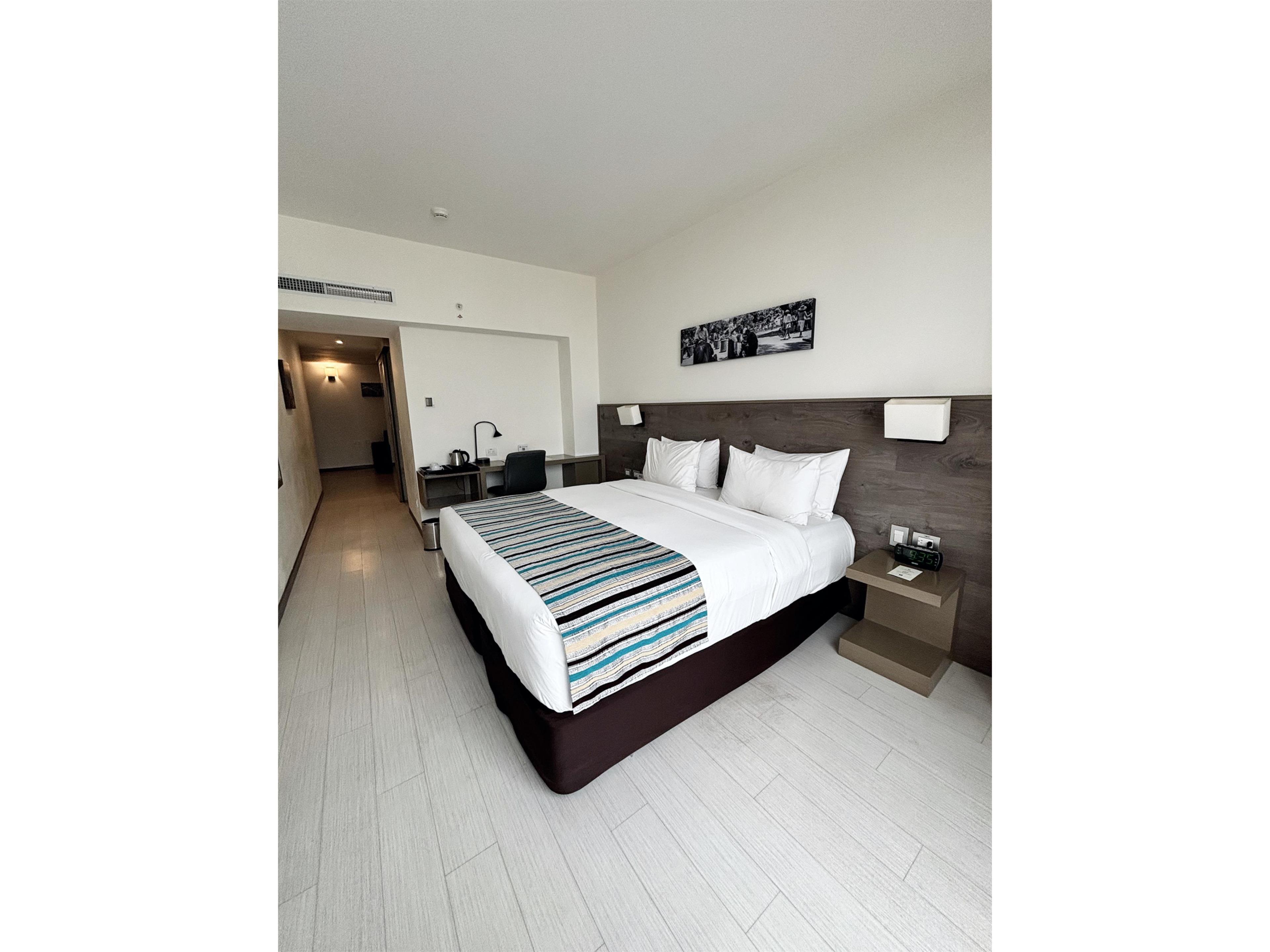 Double Superior King Bed