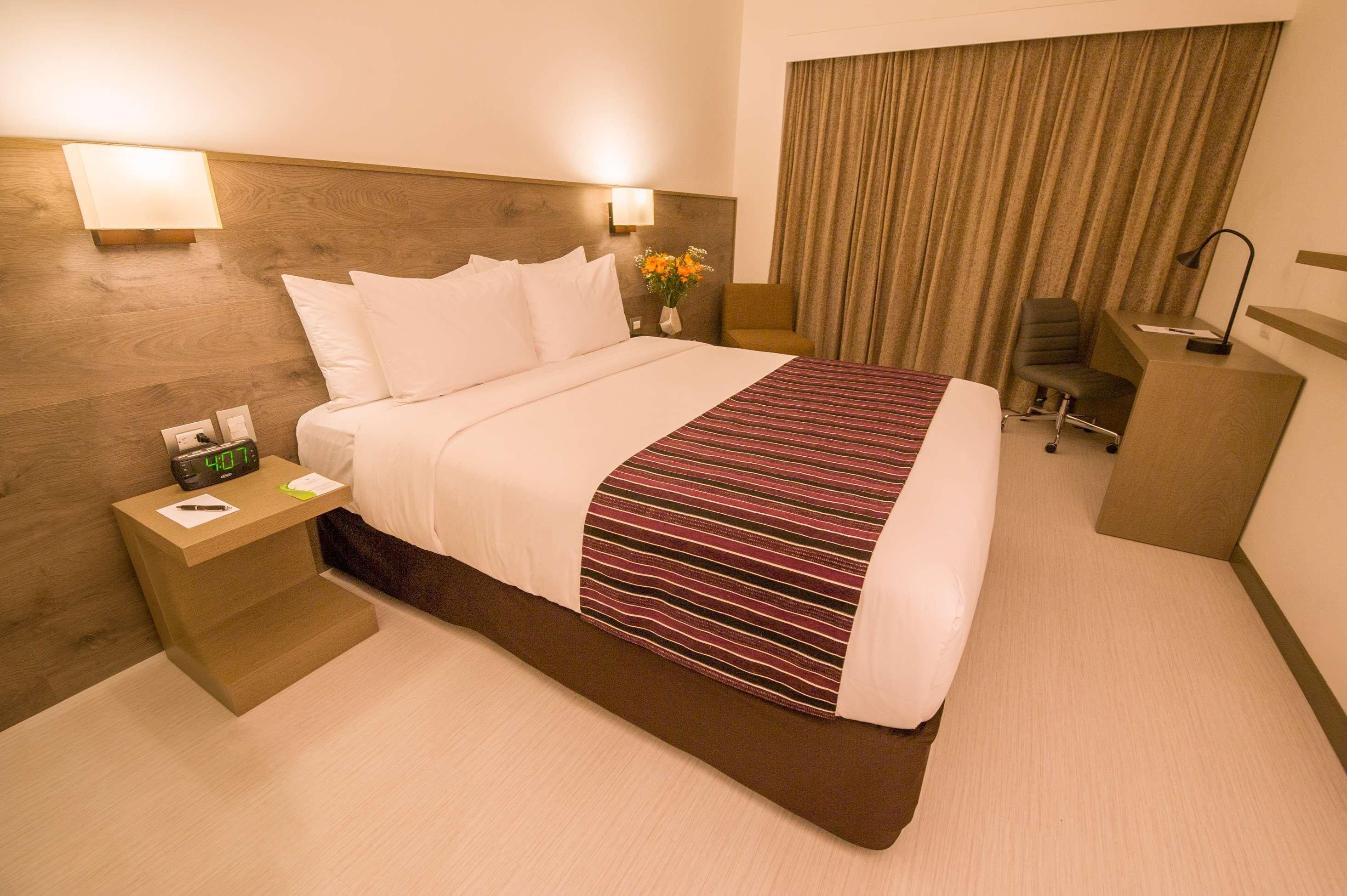 Double Superior Queen Bed