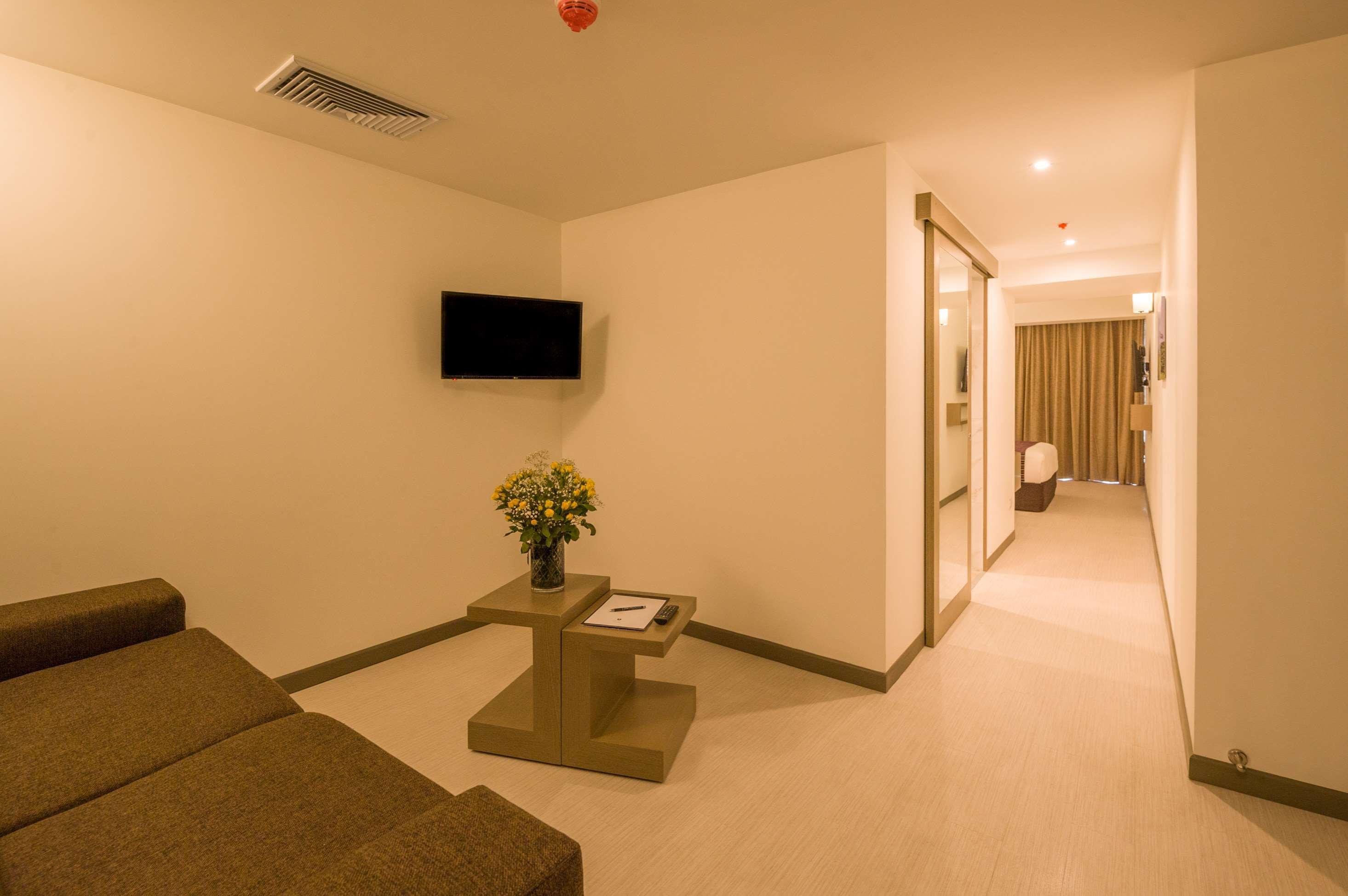 Suite Queen Size Bed