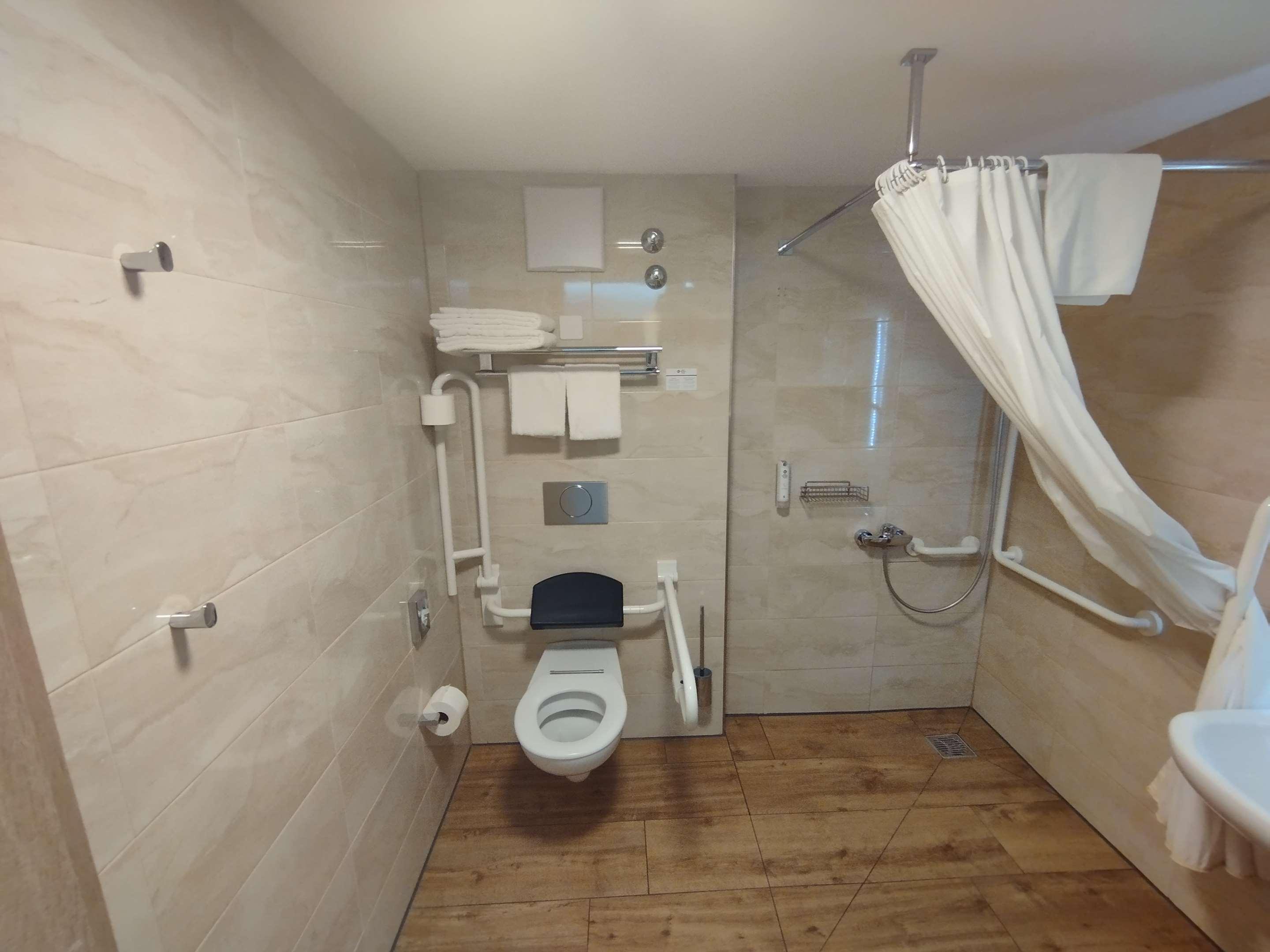 Quadruple Accessible