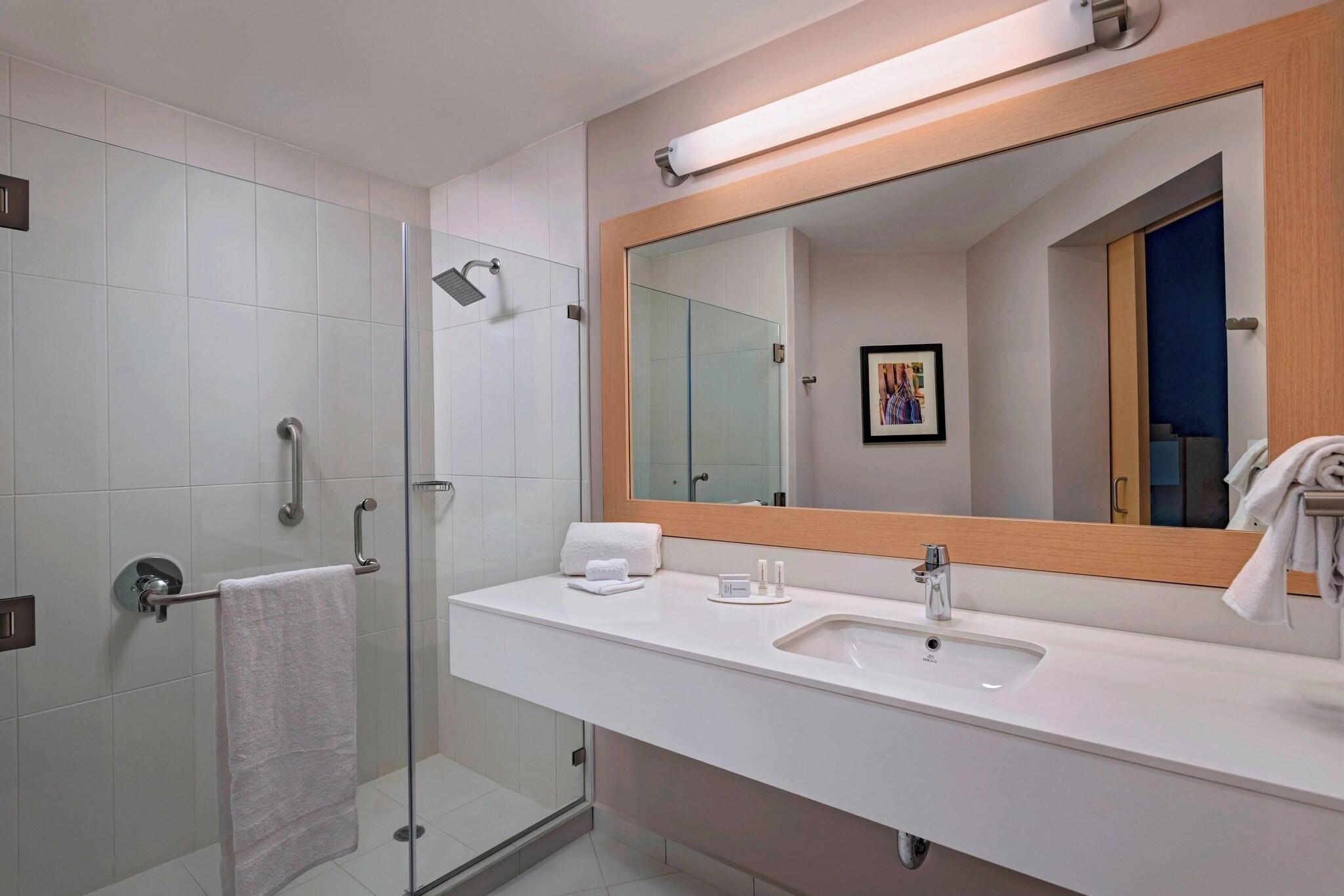 Double Queen Size Bed