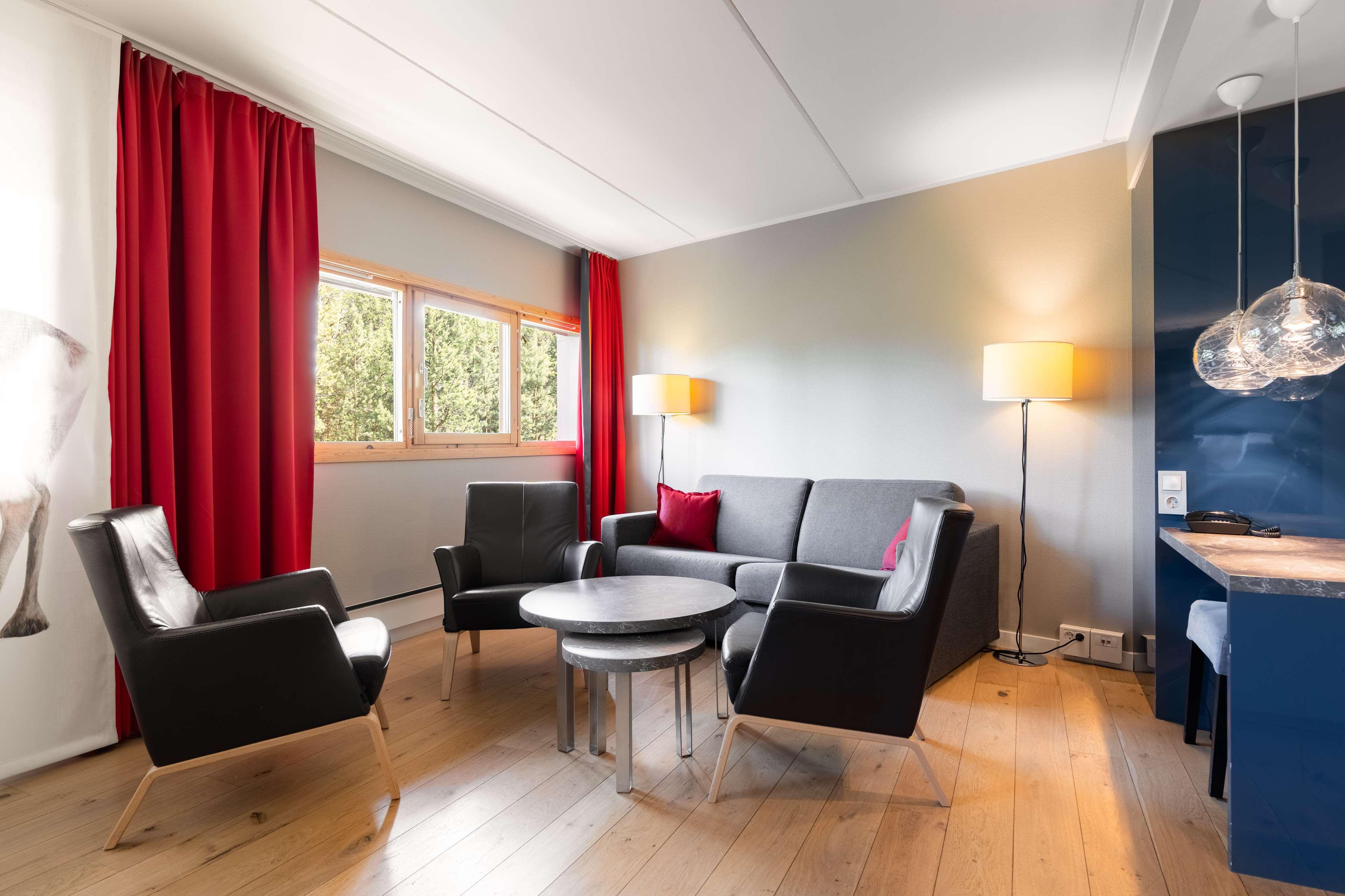 Junior Suite Standard