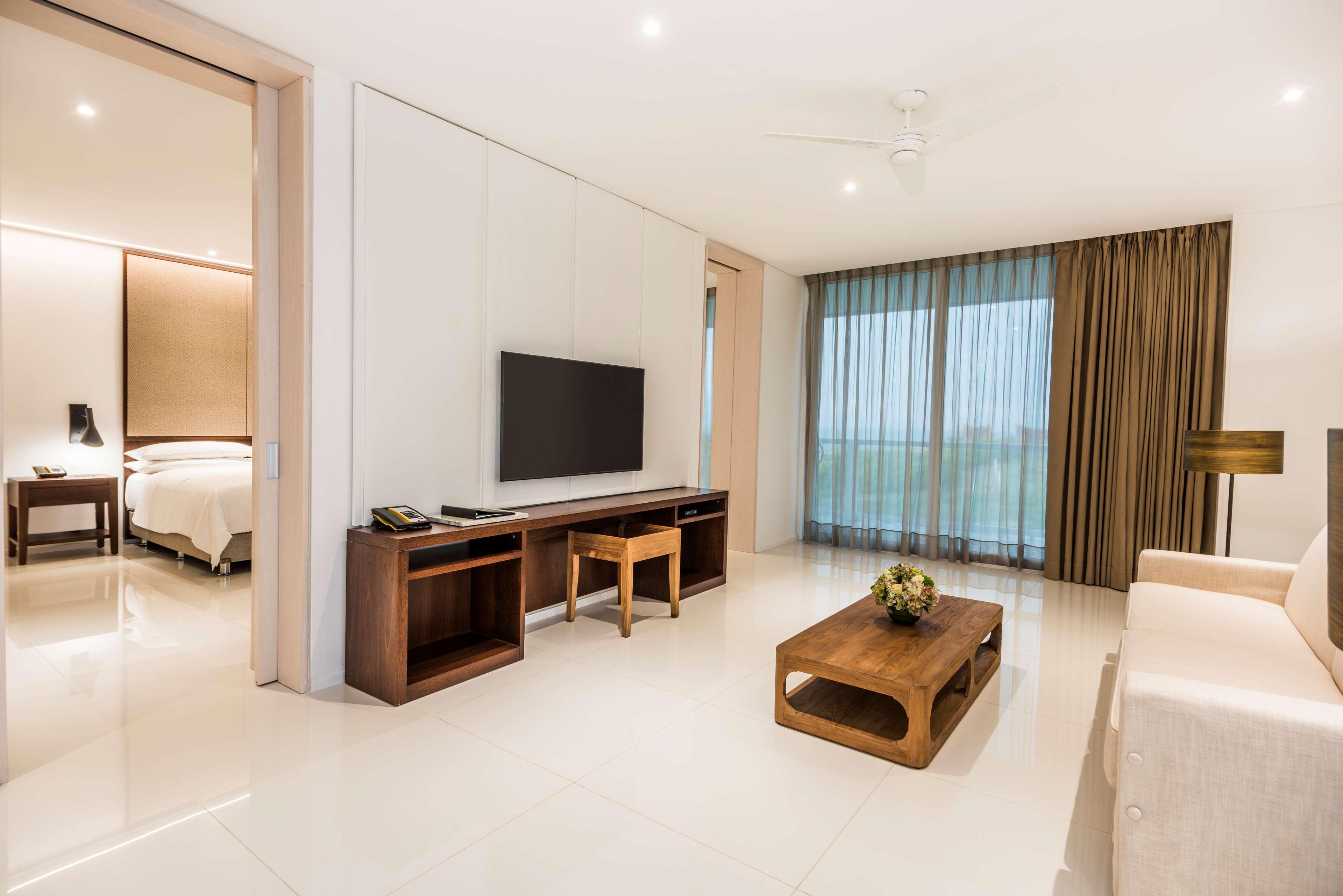 Suite Club Ocean View