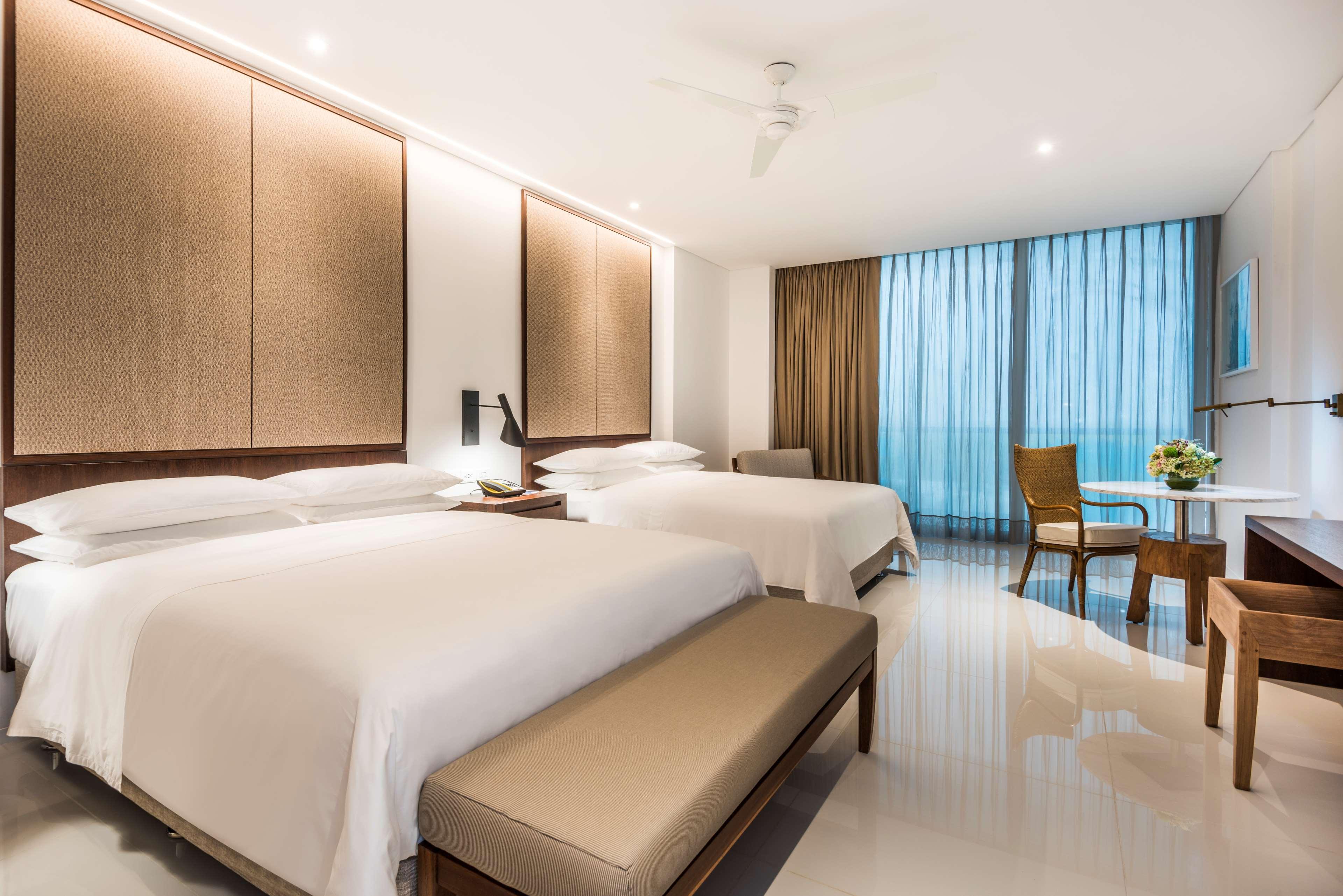 Junior Suite Club Ocean View