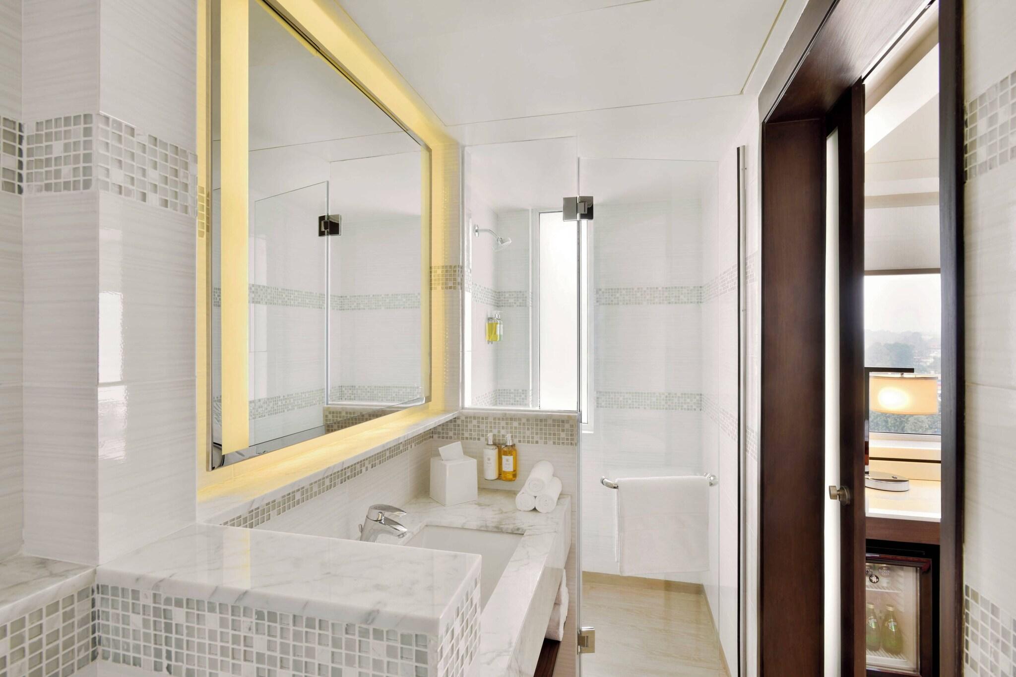 Double Queen Size Bed