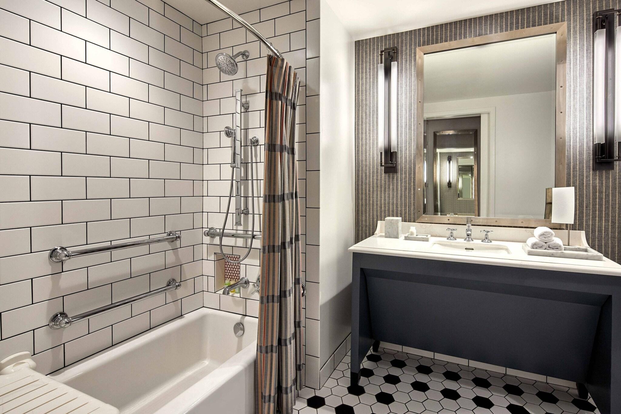 Double Two Queen Beds