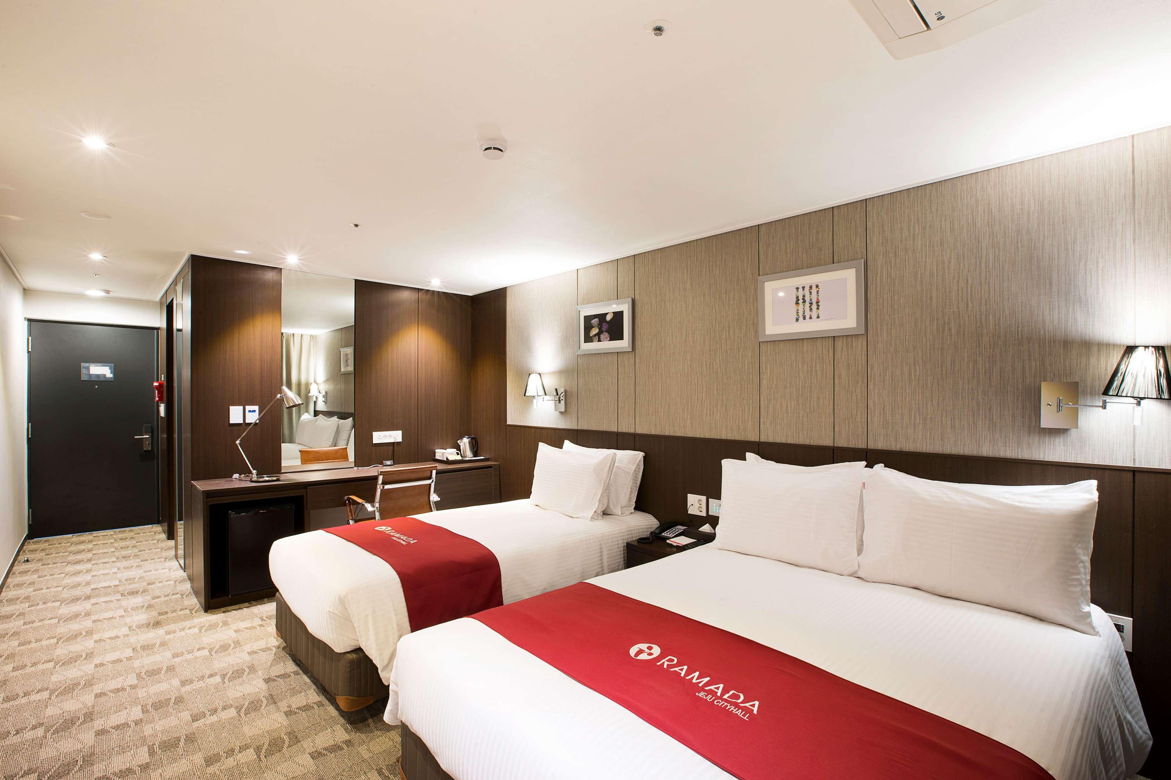 Suite Two Beds