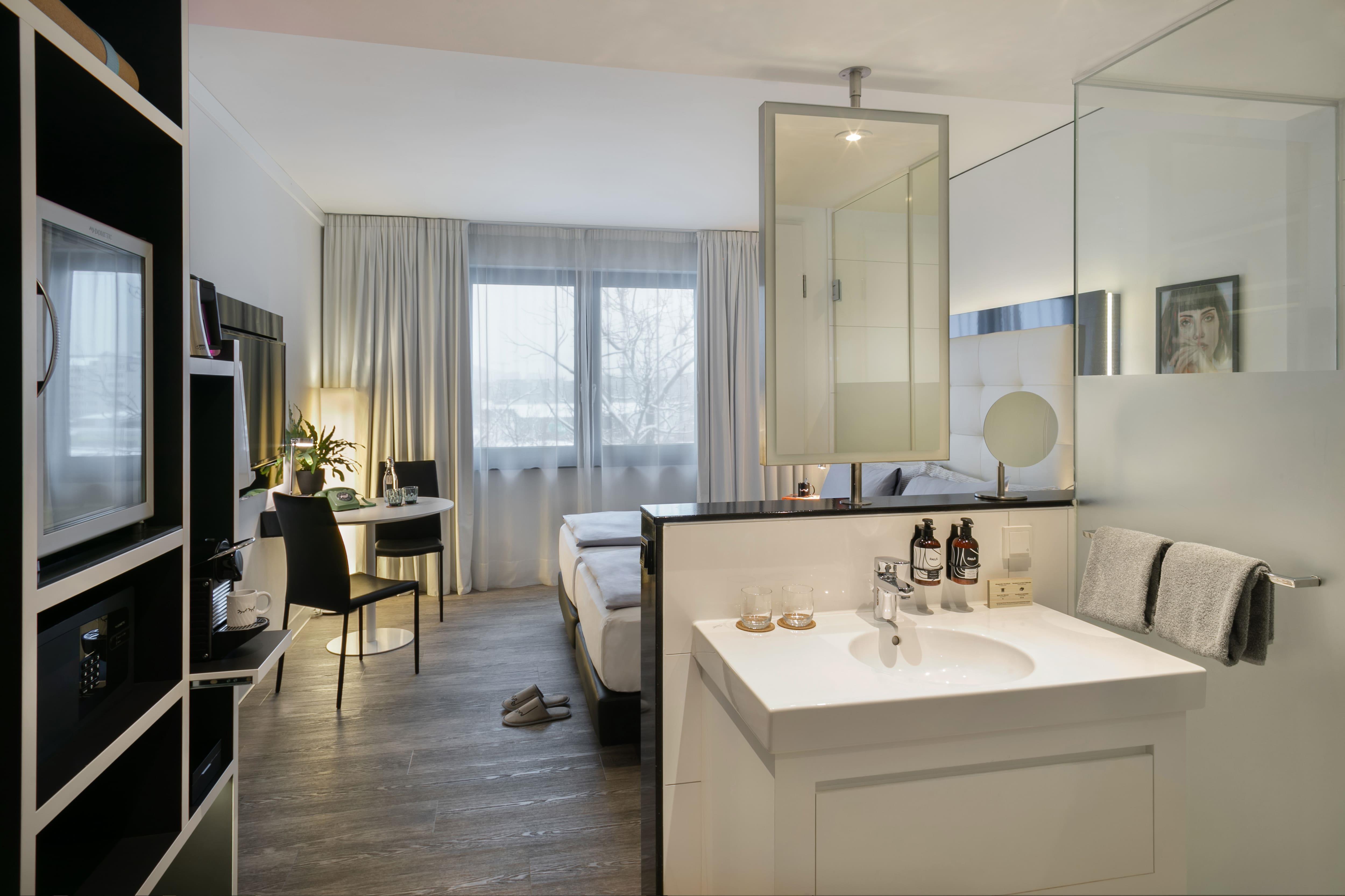 Room Premium