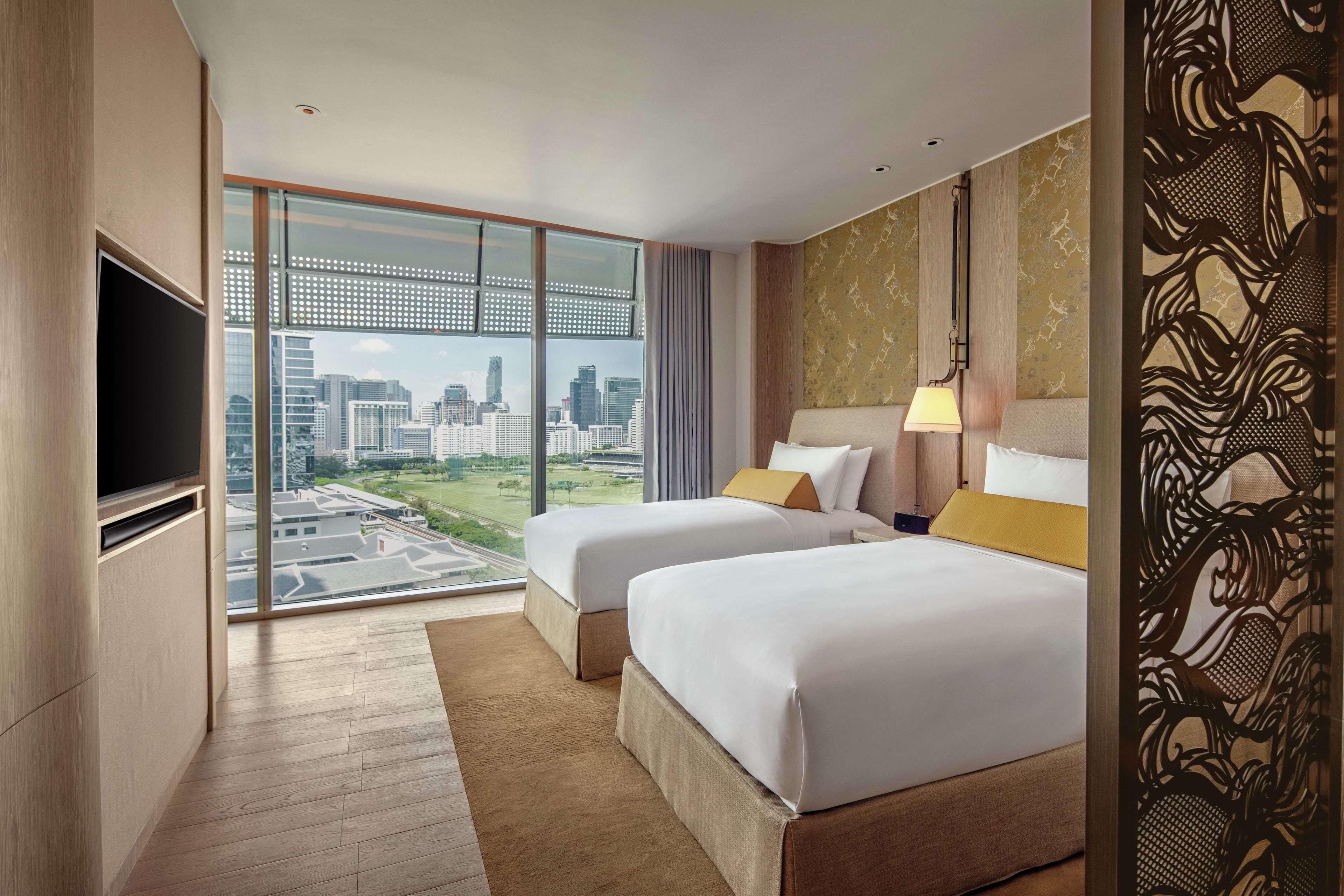 Twin Deluxe Park View