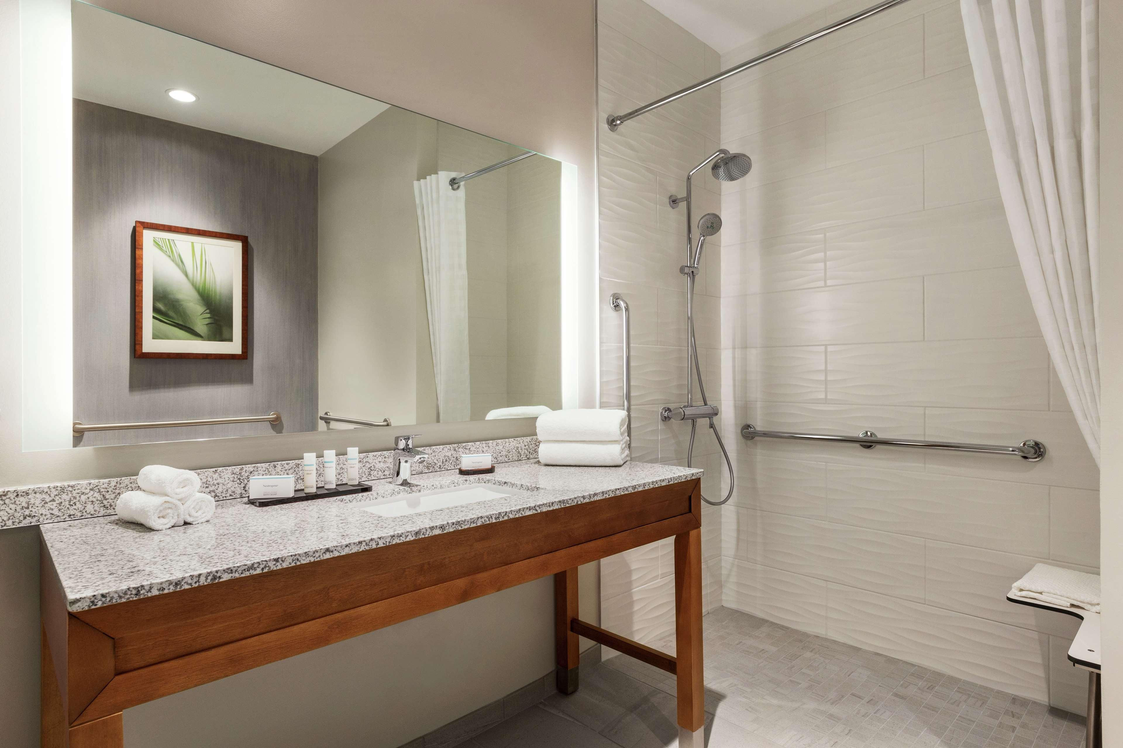 Suite Two Queen Beds