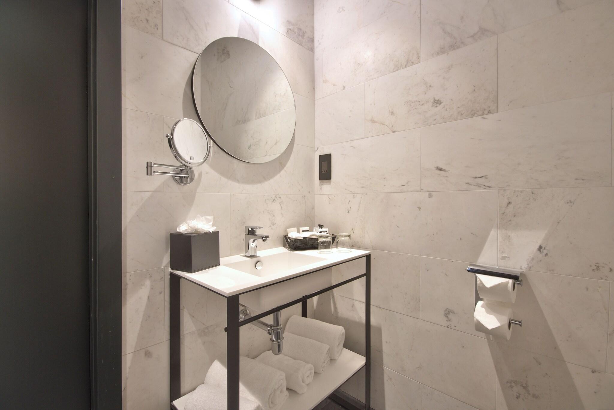 Double or Twin Superior