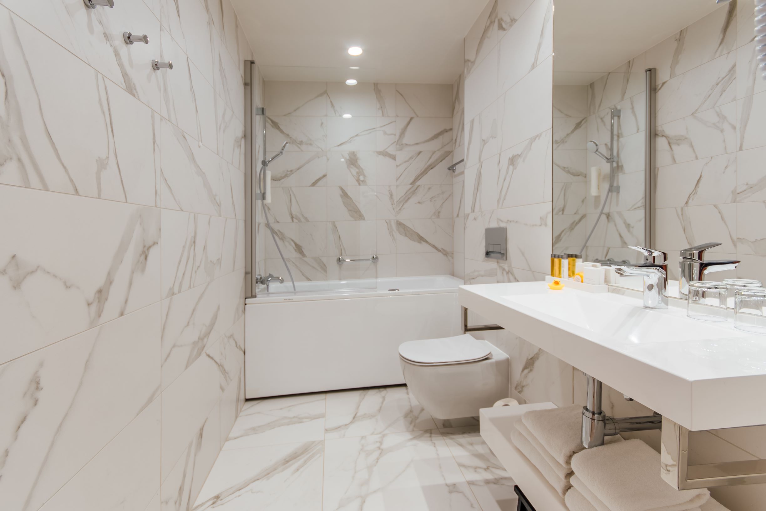 Double or Twin Deluxe