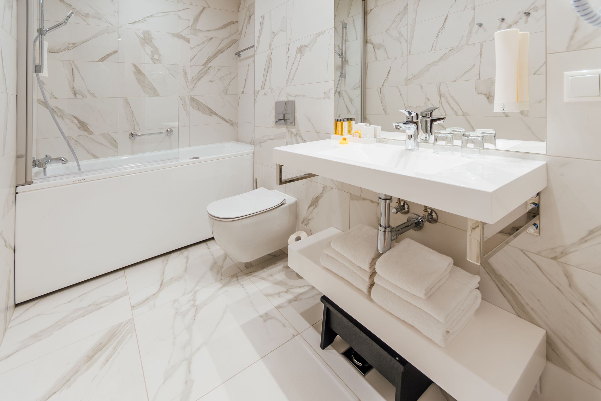 Double or Twin Deluxe