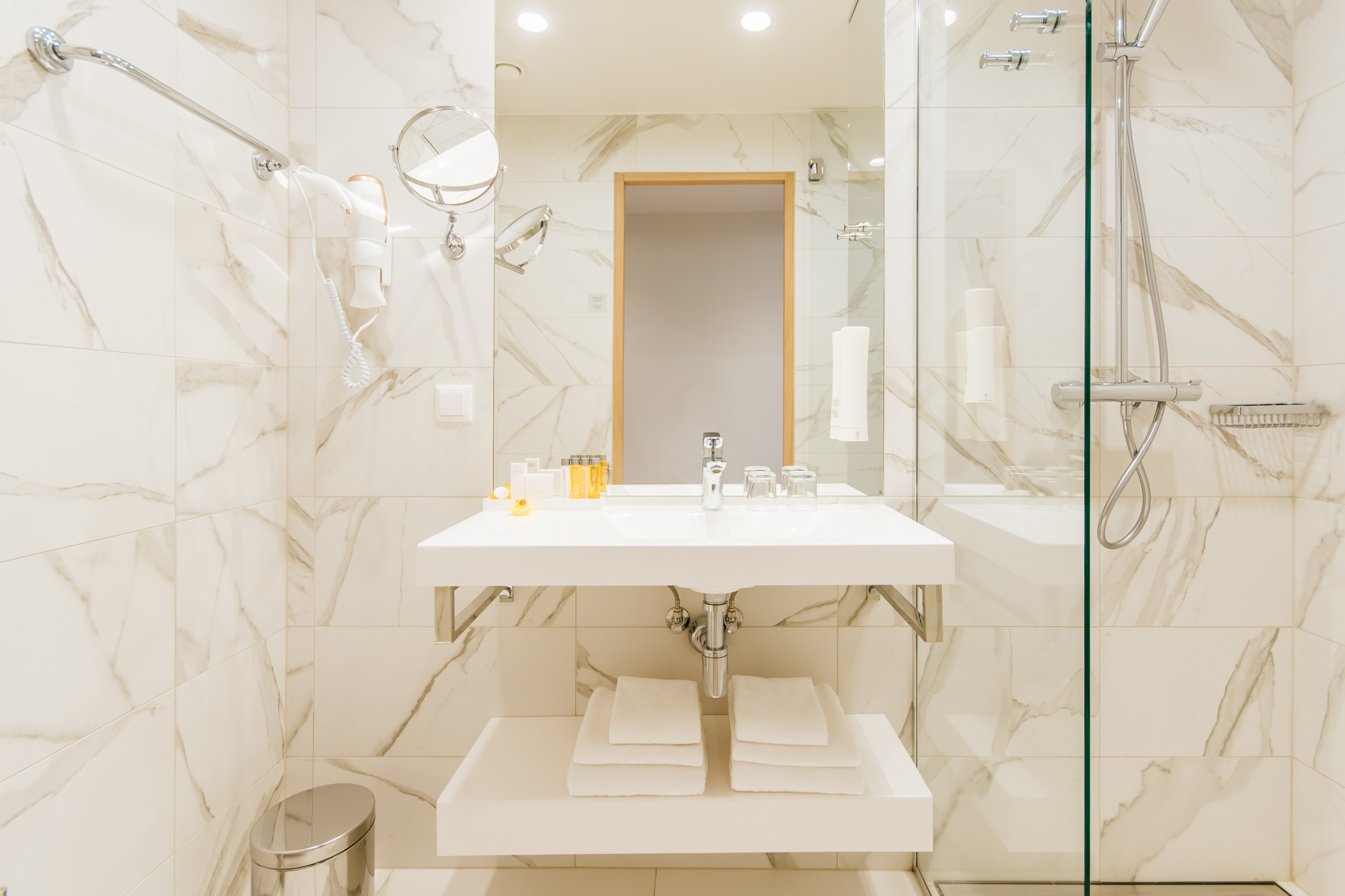 Double Single Superior