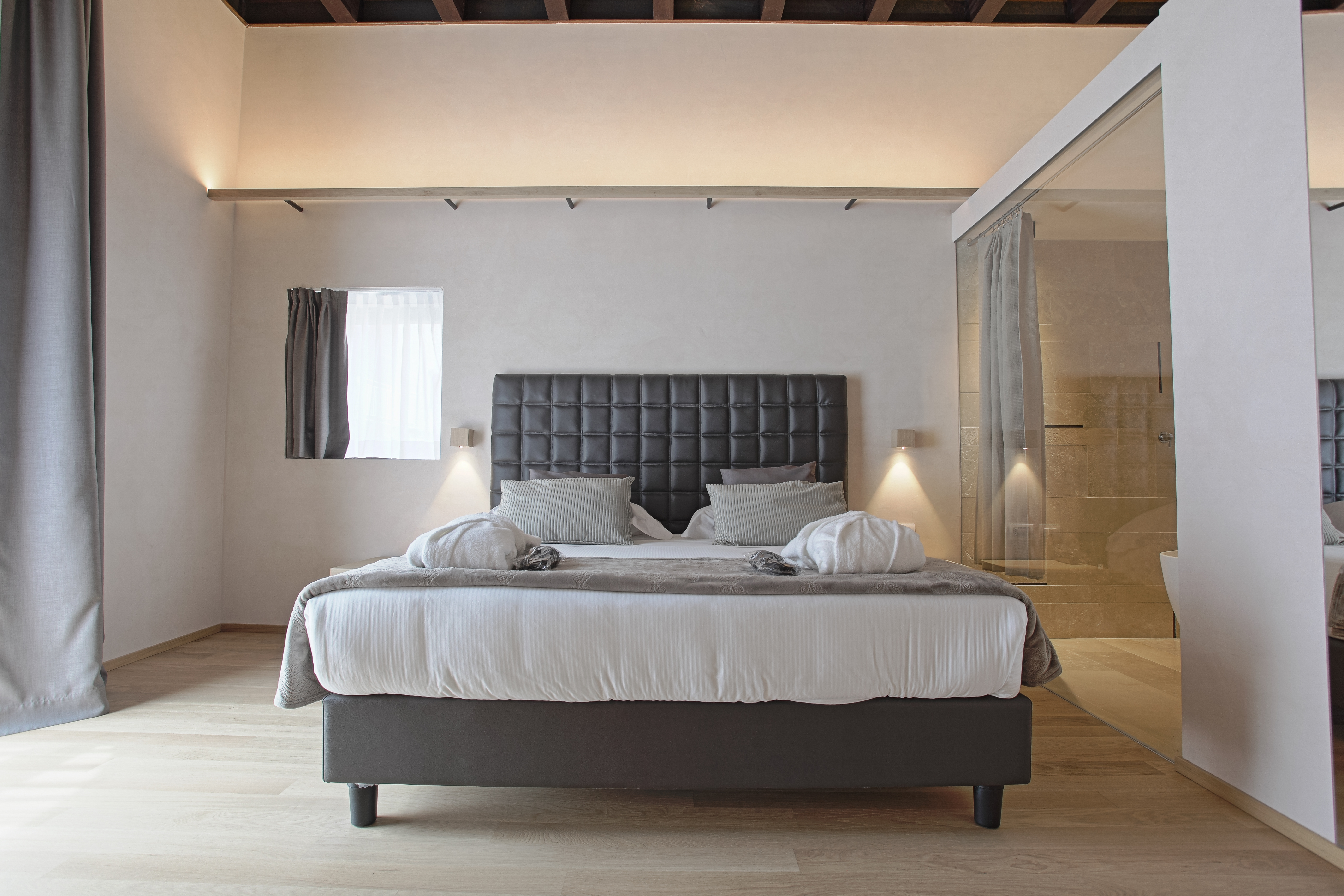 Junior Suite with Balcony