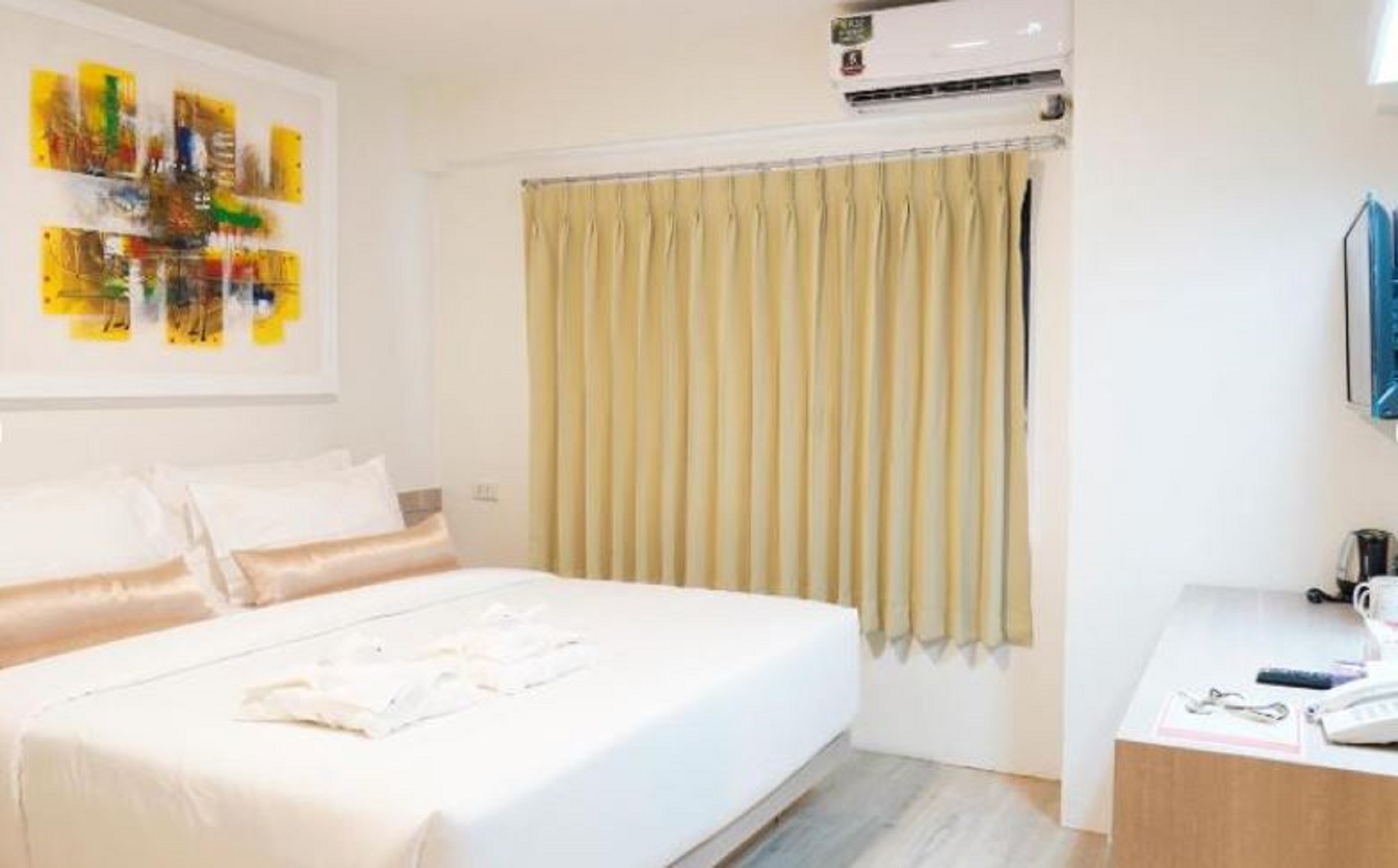 Double or Twin Standard