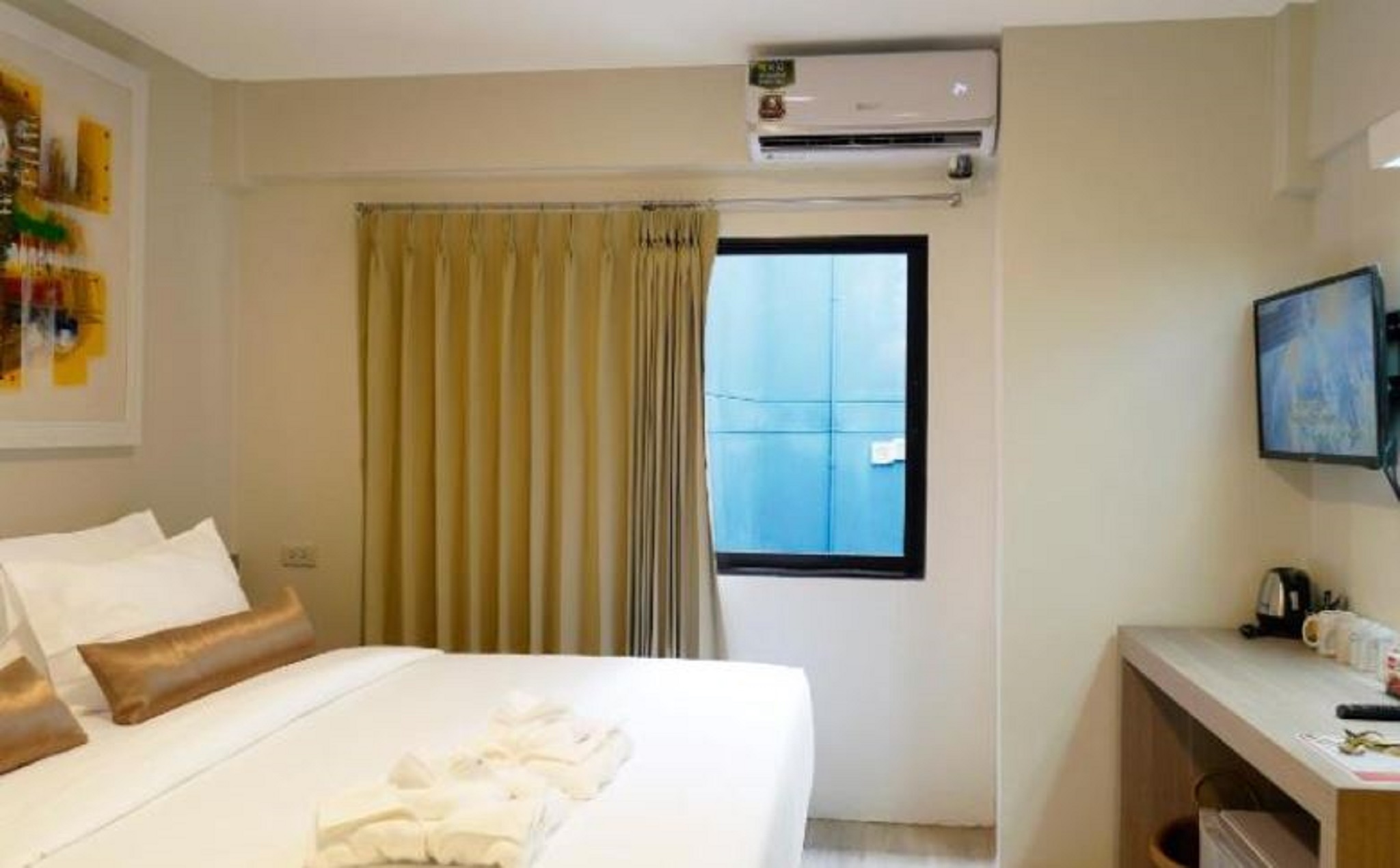 Double or Twin Standard