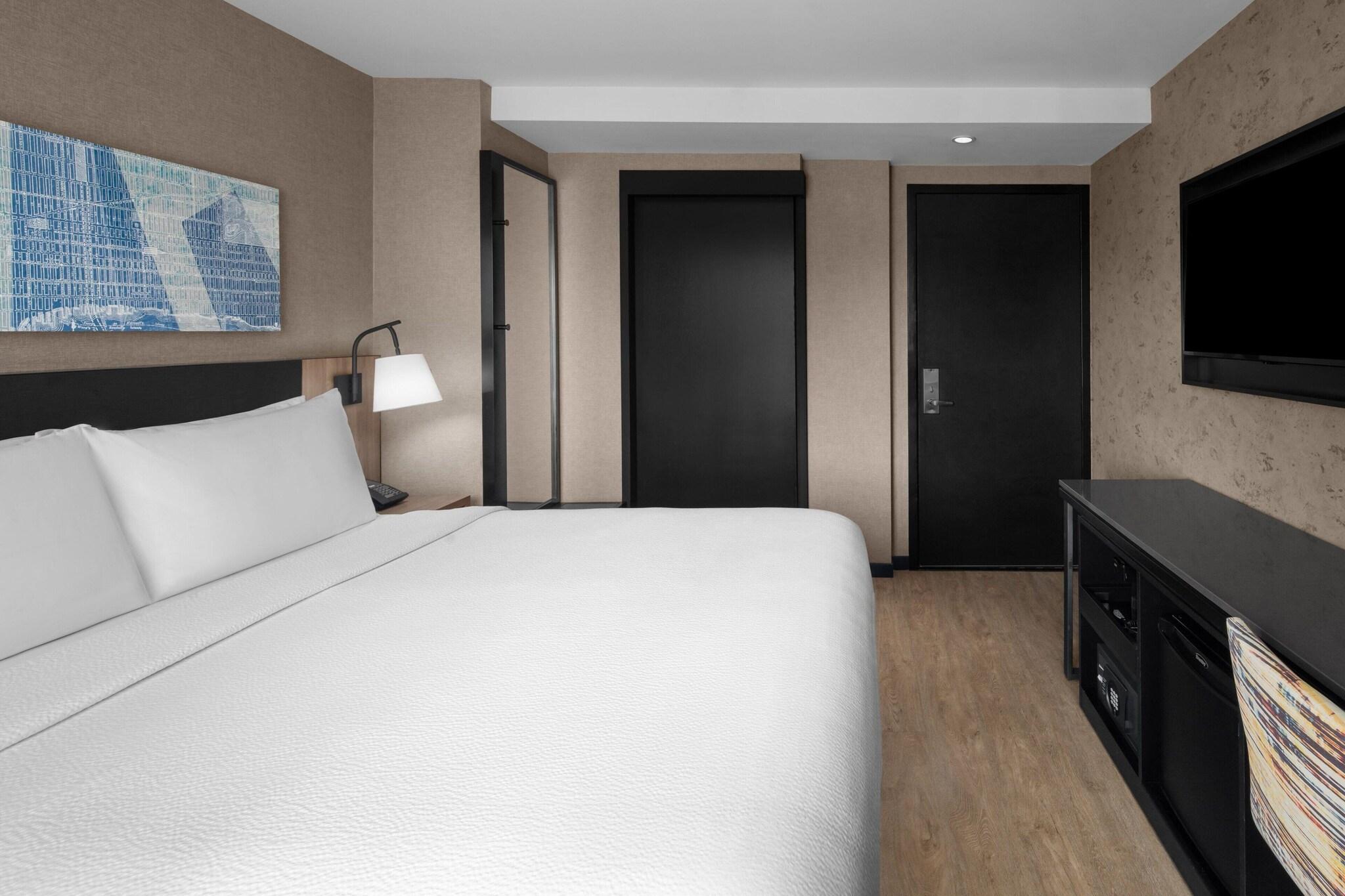 Double Accessible King Size Bed