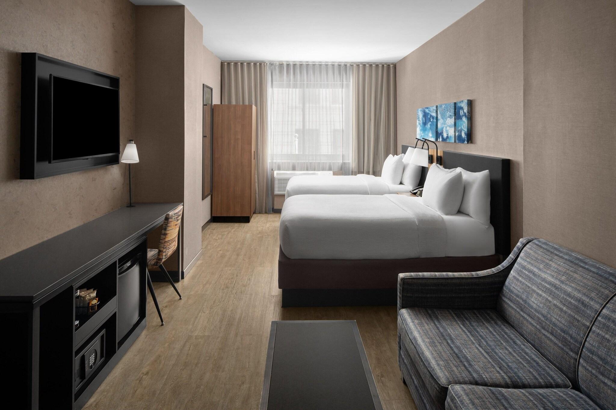 Studio Two Double Beds