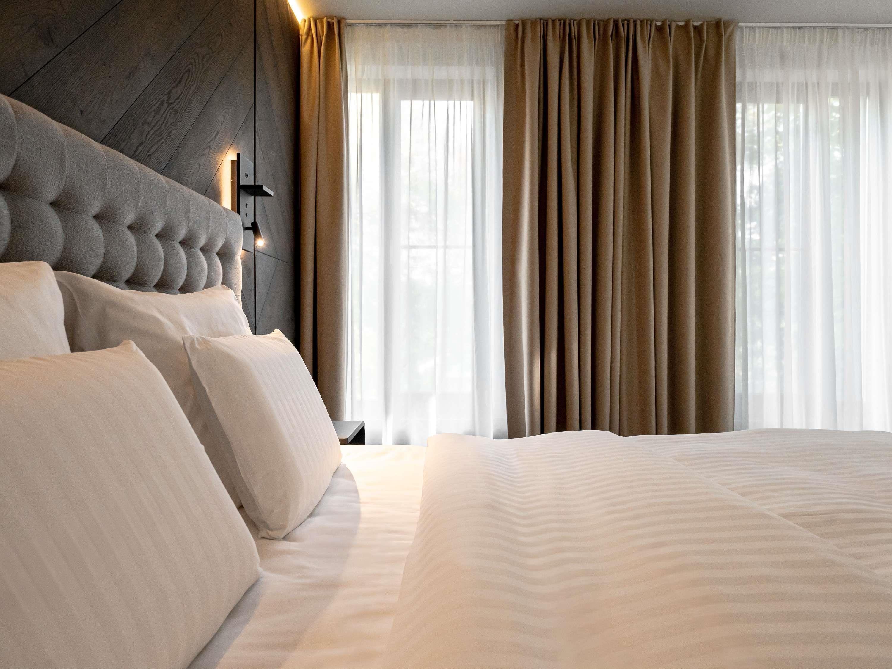 Double Deluxe Premium