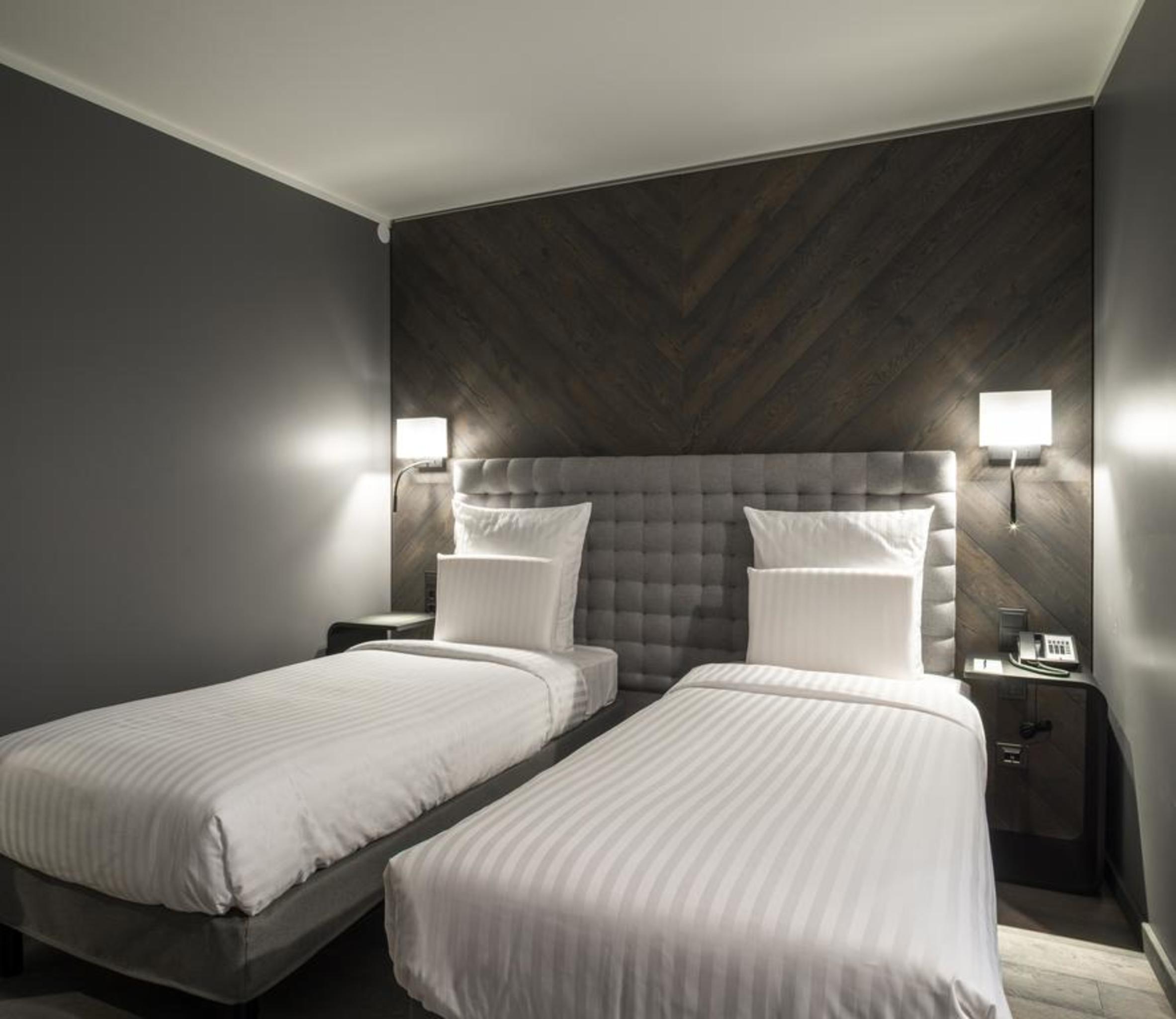 Double or Twin Superior