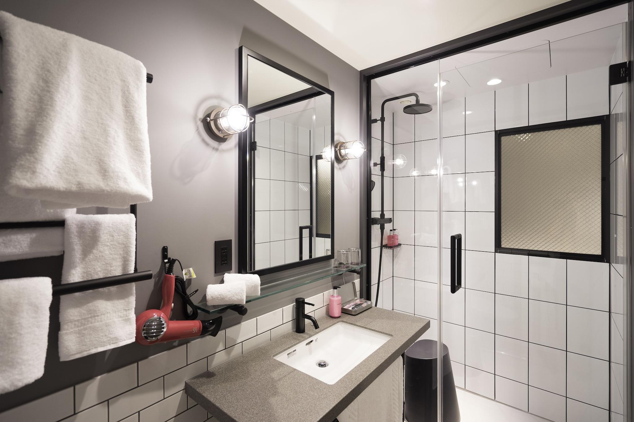 Double King Size Bed