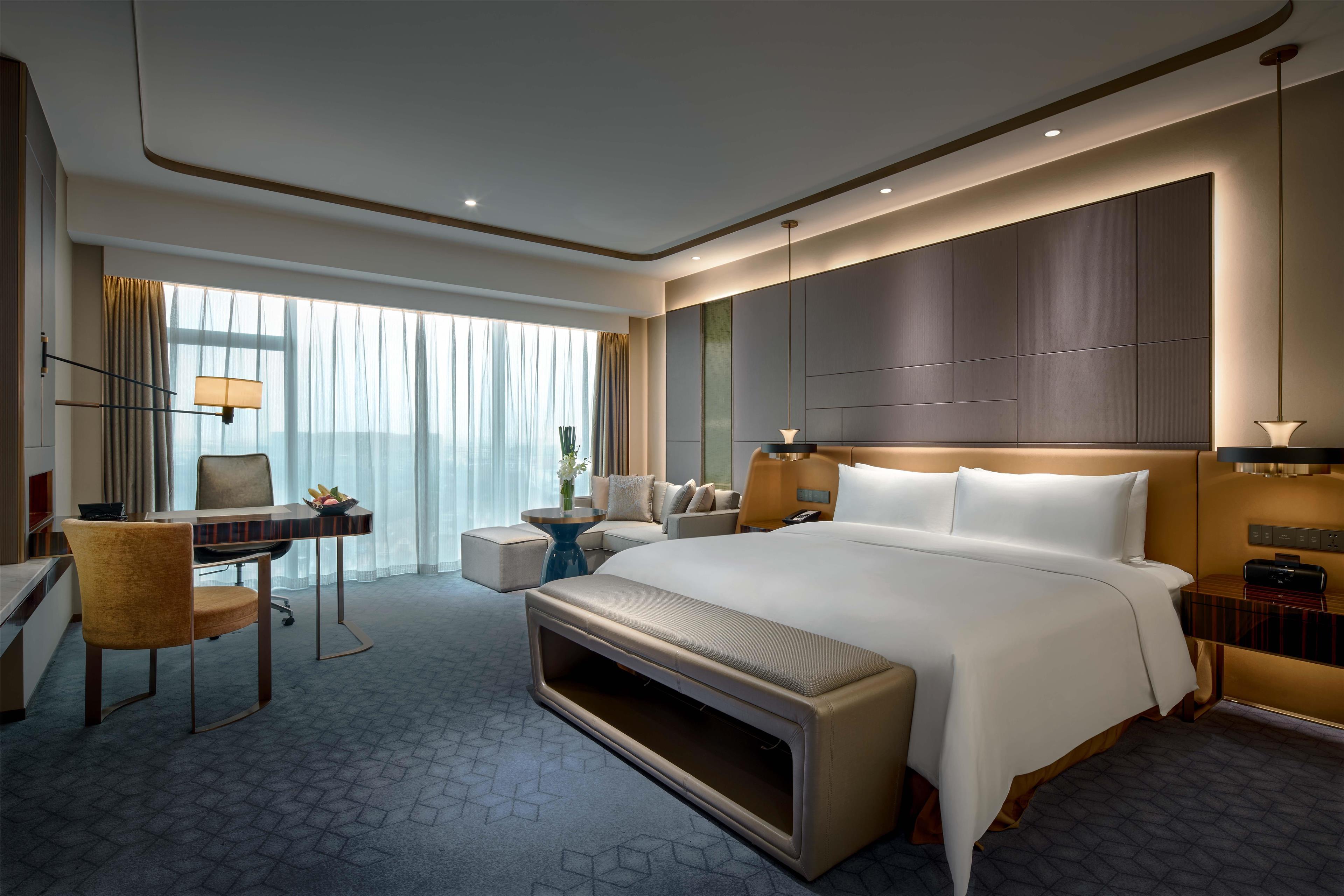 Double Grand Deluxe