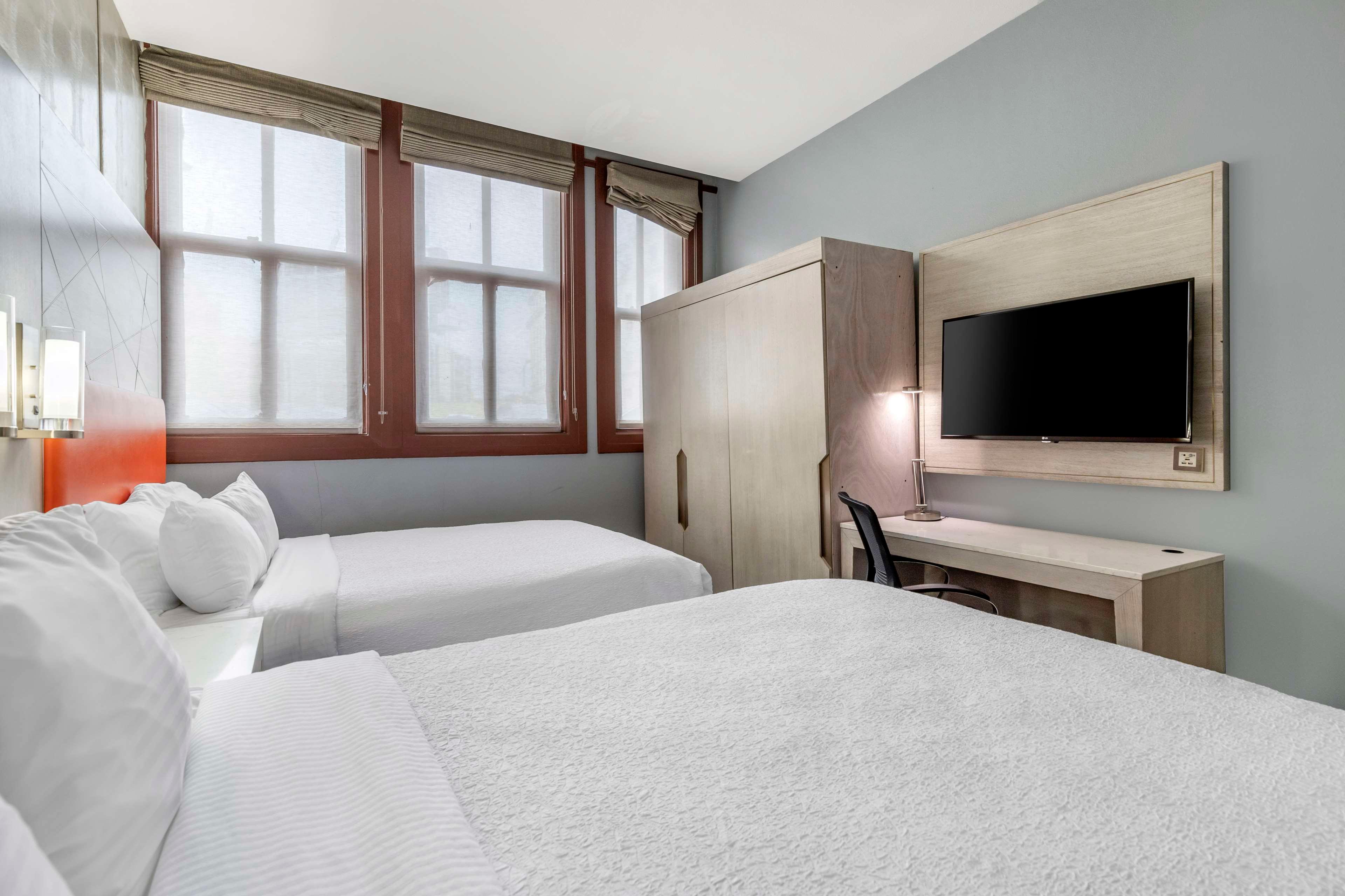 Room Two Double Beds