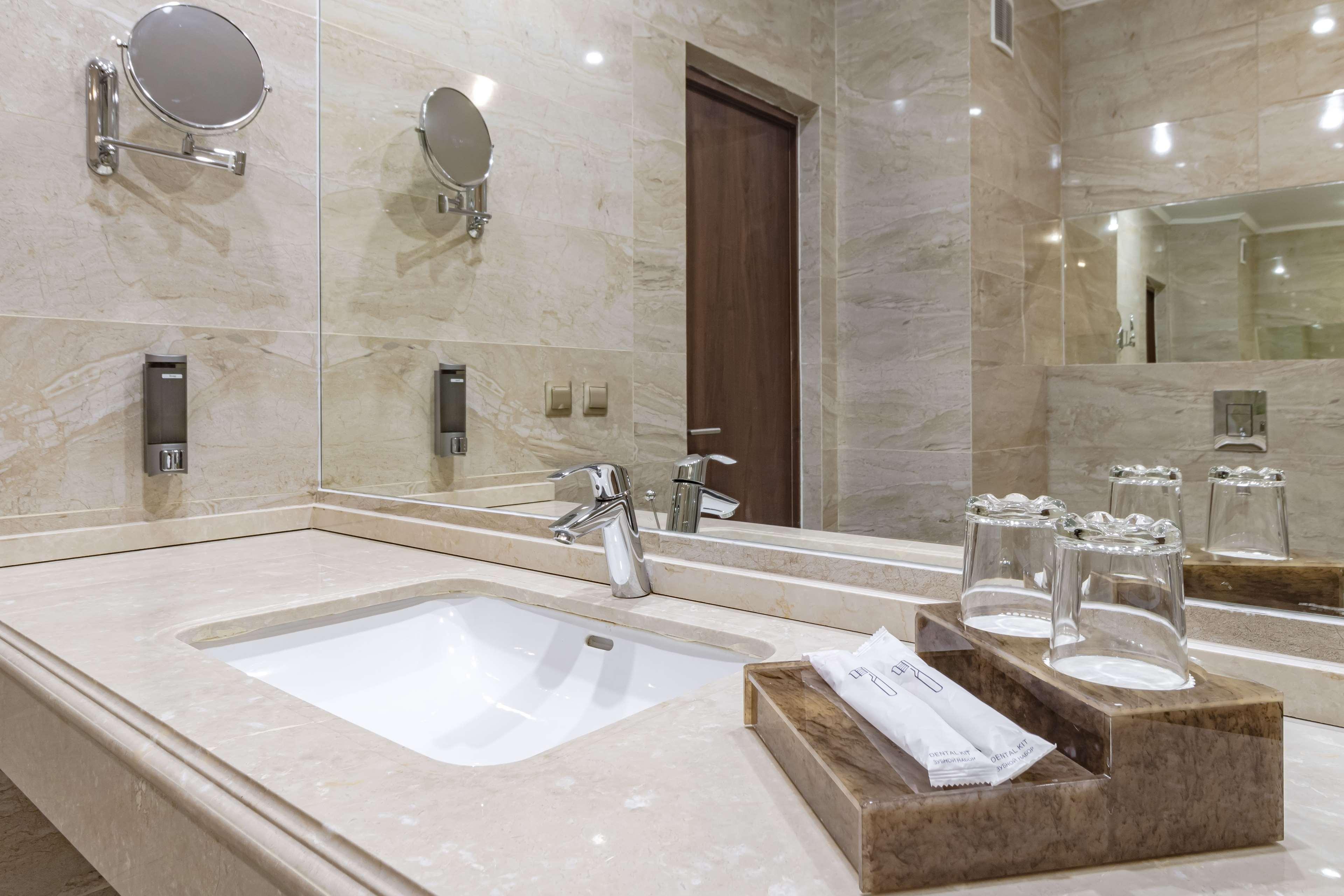 Junior Suite King Bed Non Smoking