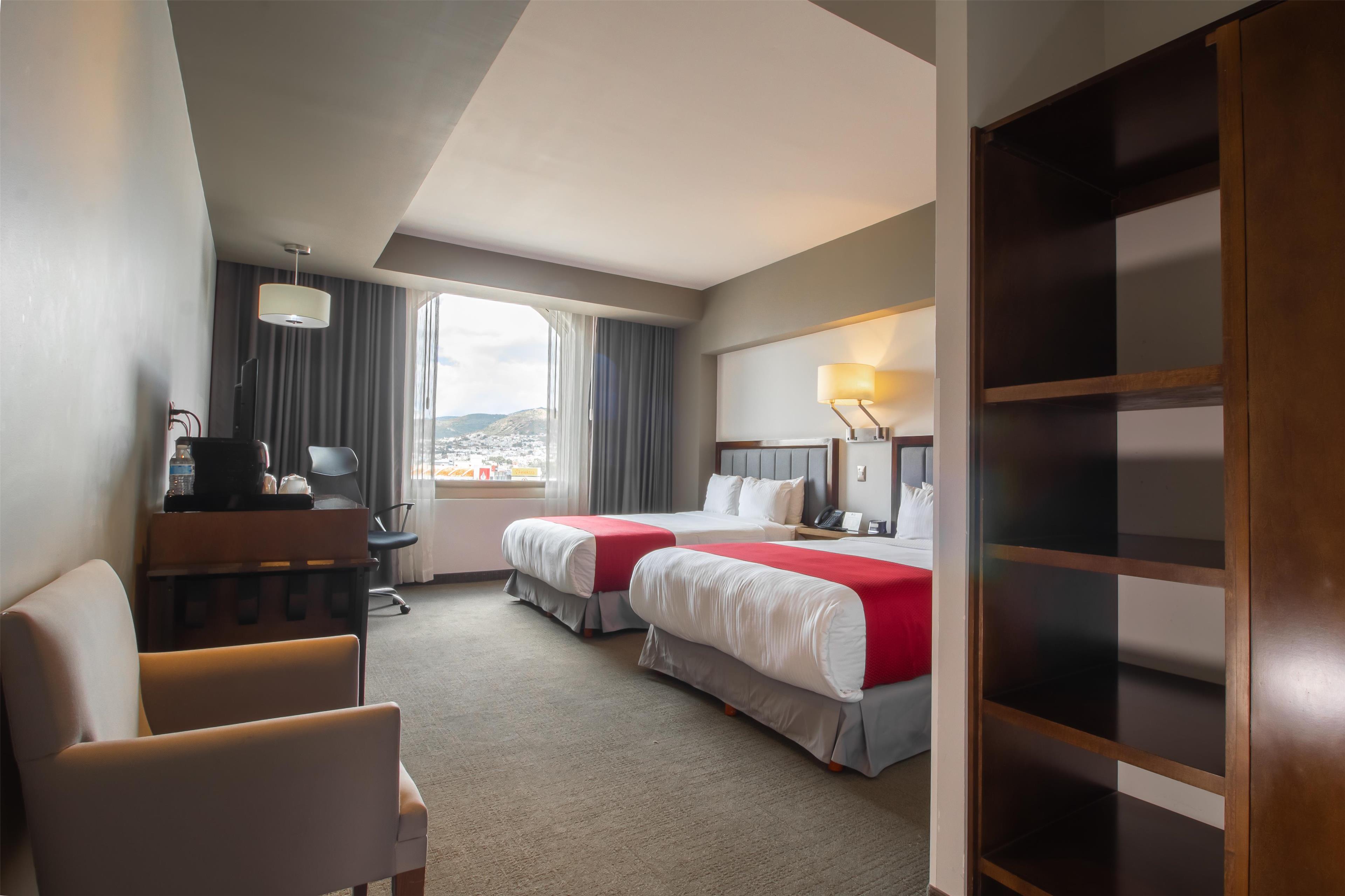 Quadruple Two Queen Beds