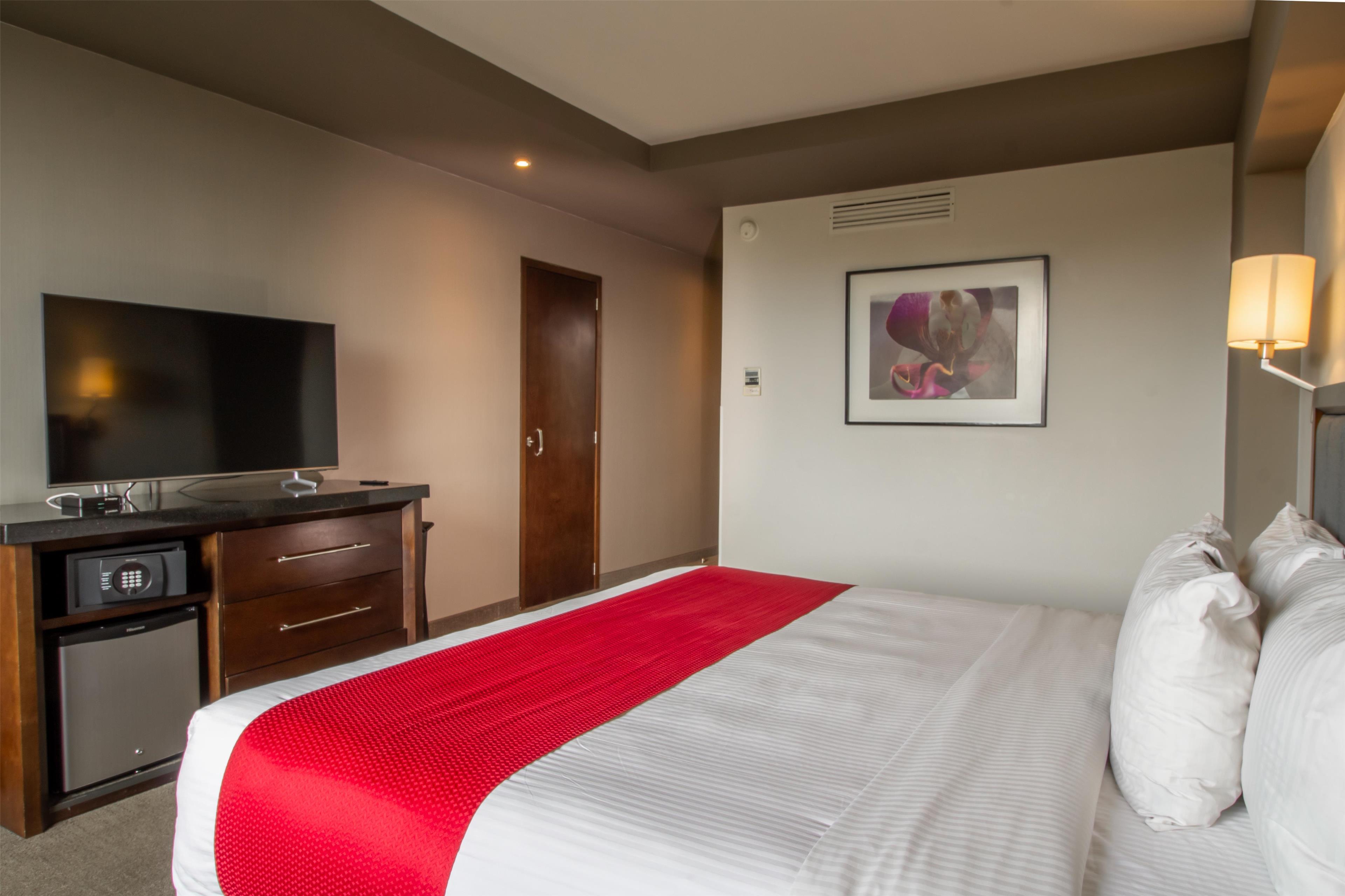 Double King Size Bed