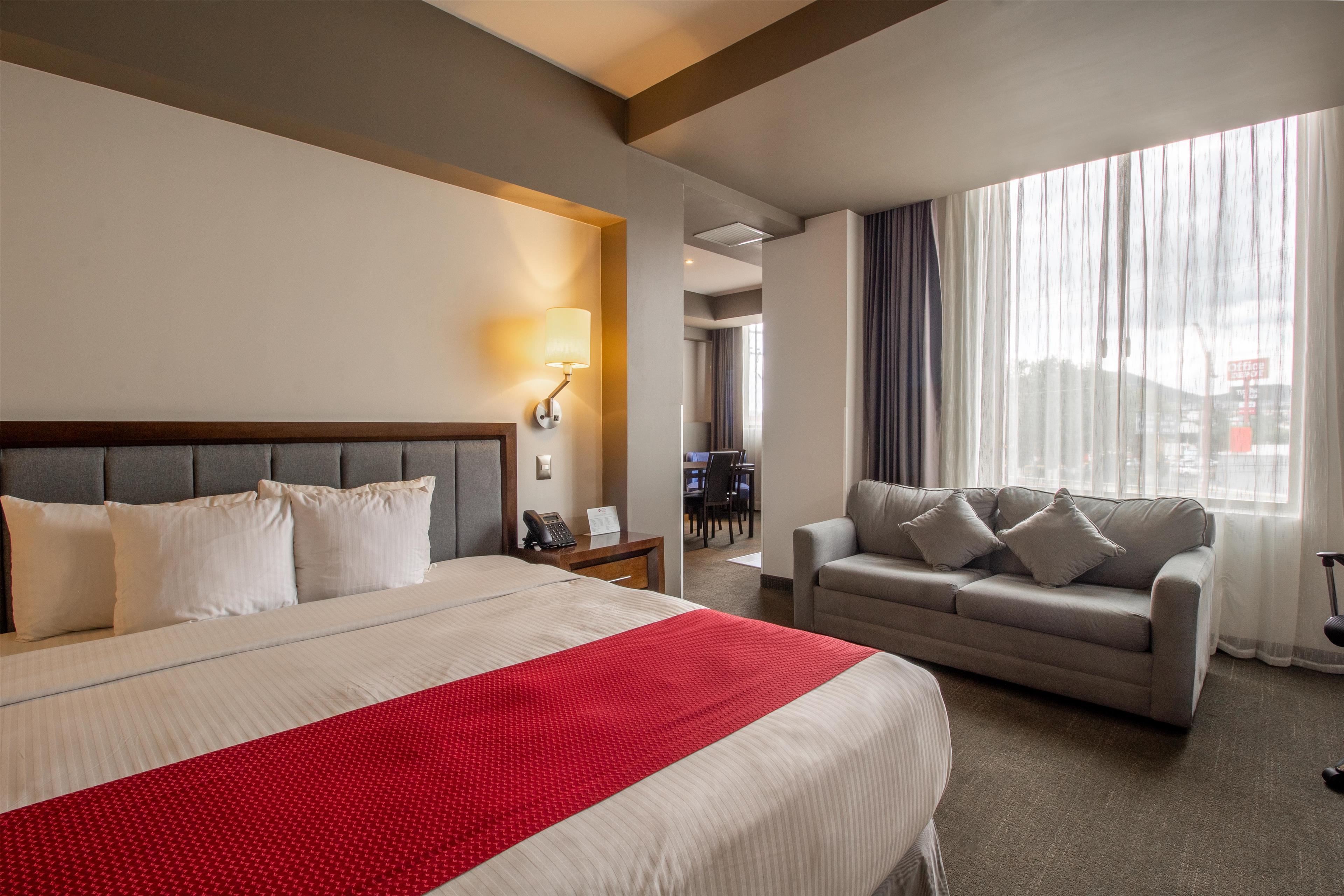 Junior Suite King Bed Non Smoking